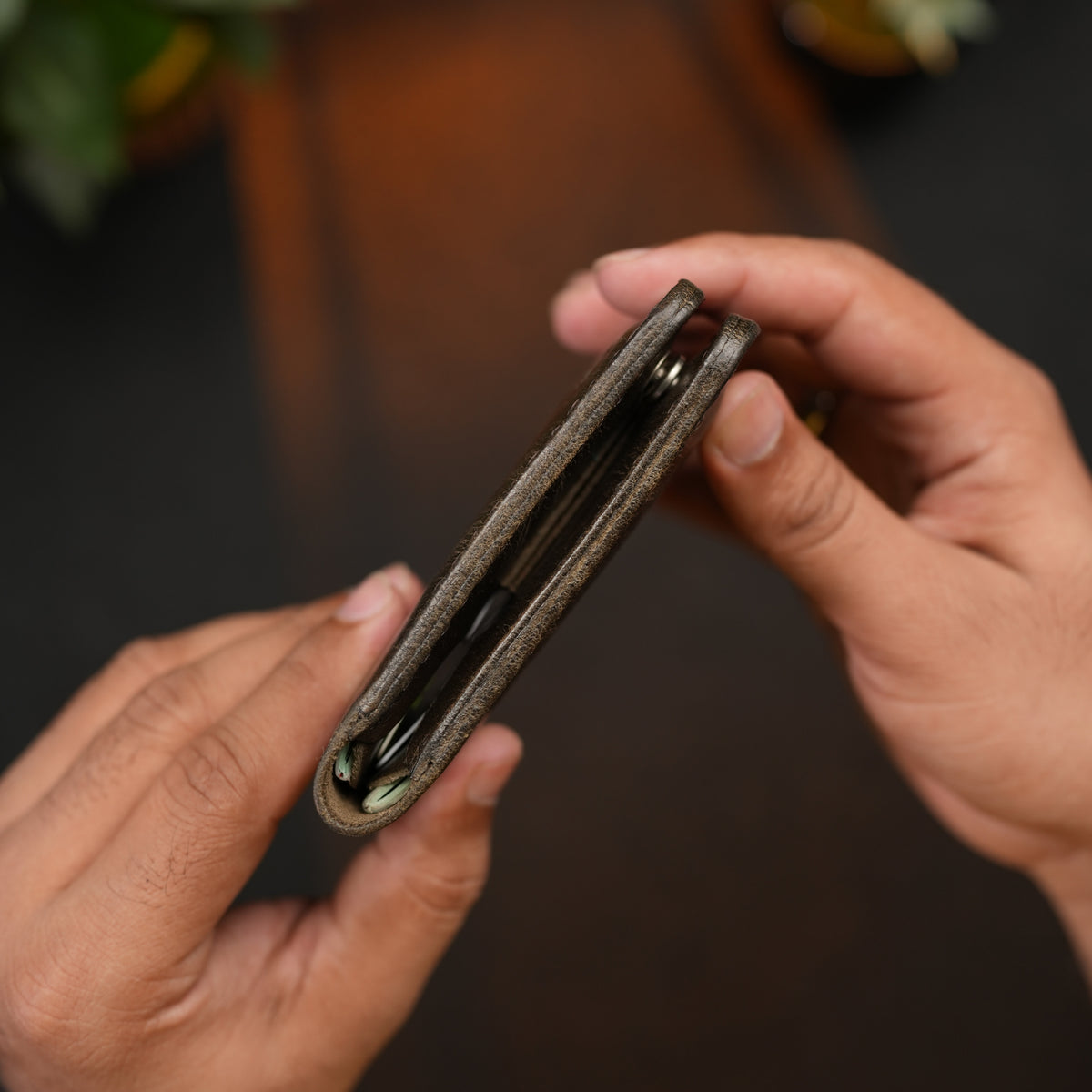 Passport Wallet Handmade Full Grain Chrome Tan Pull-Up Leather Brown Color