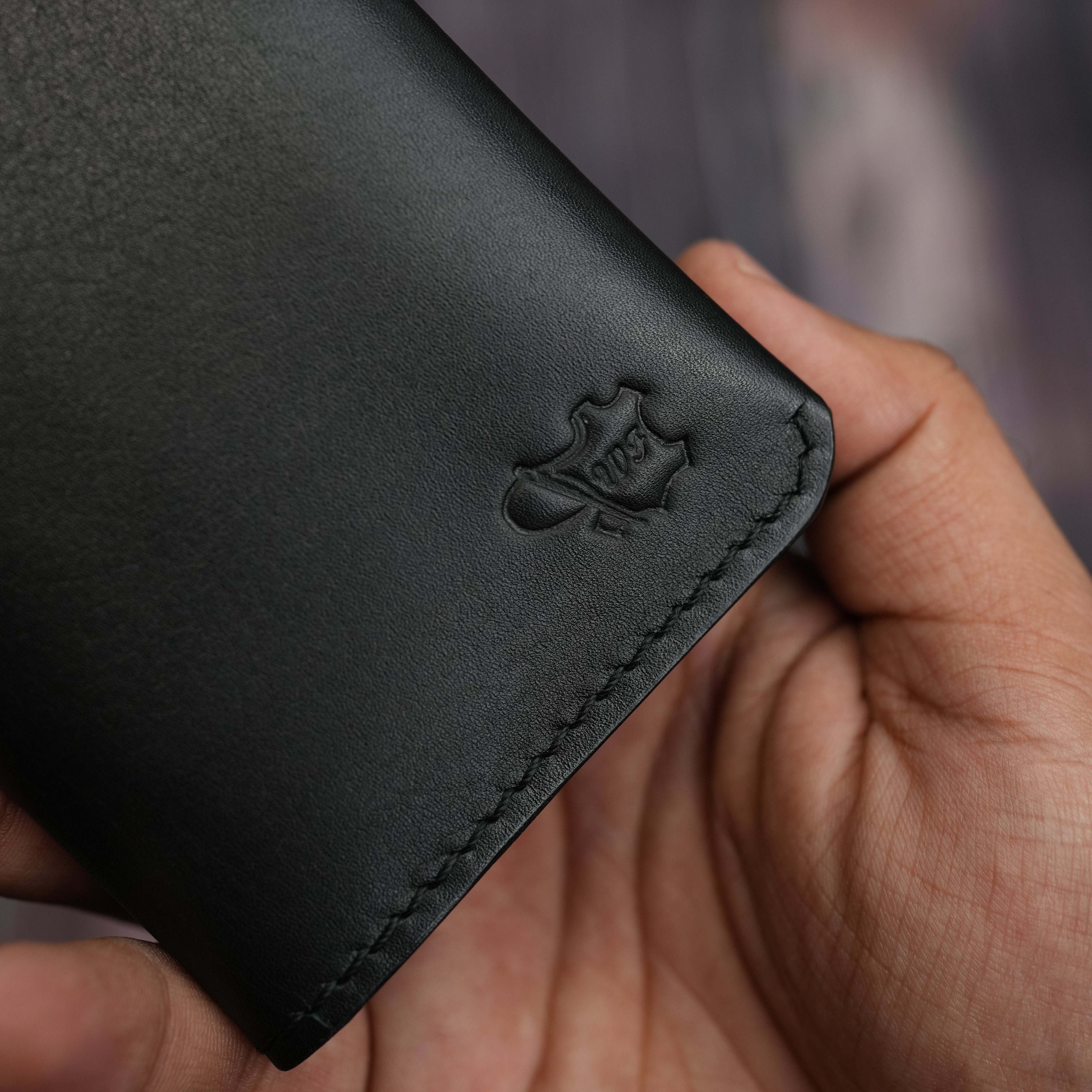 No. 85 Slim Ever Card Wallet ( Black color)