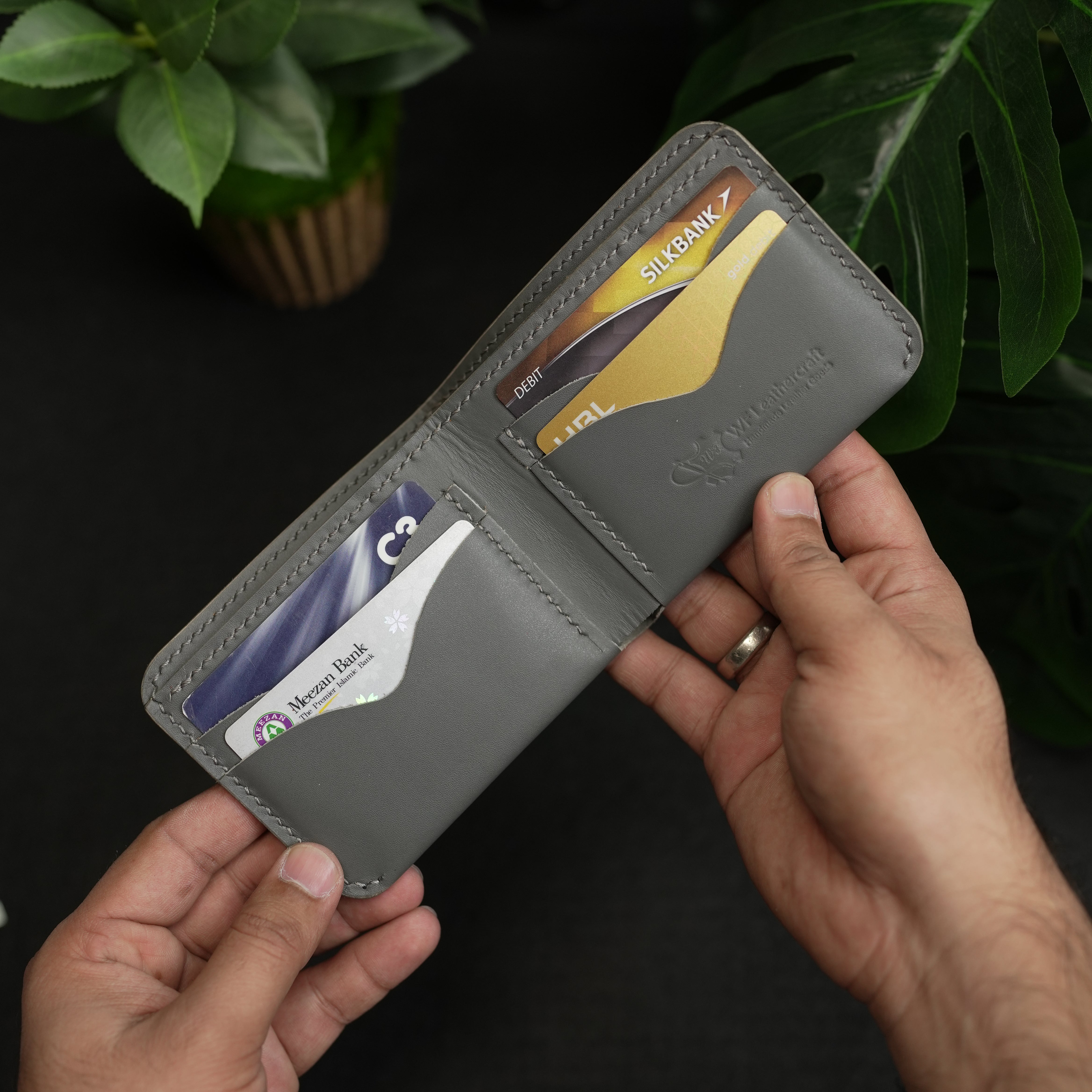 No. 81 full stitched bifold Leather Wallet Gray color