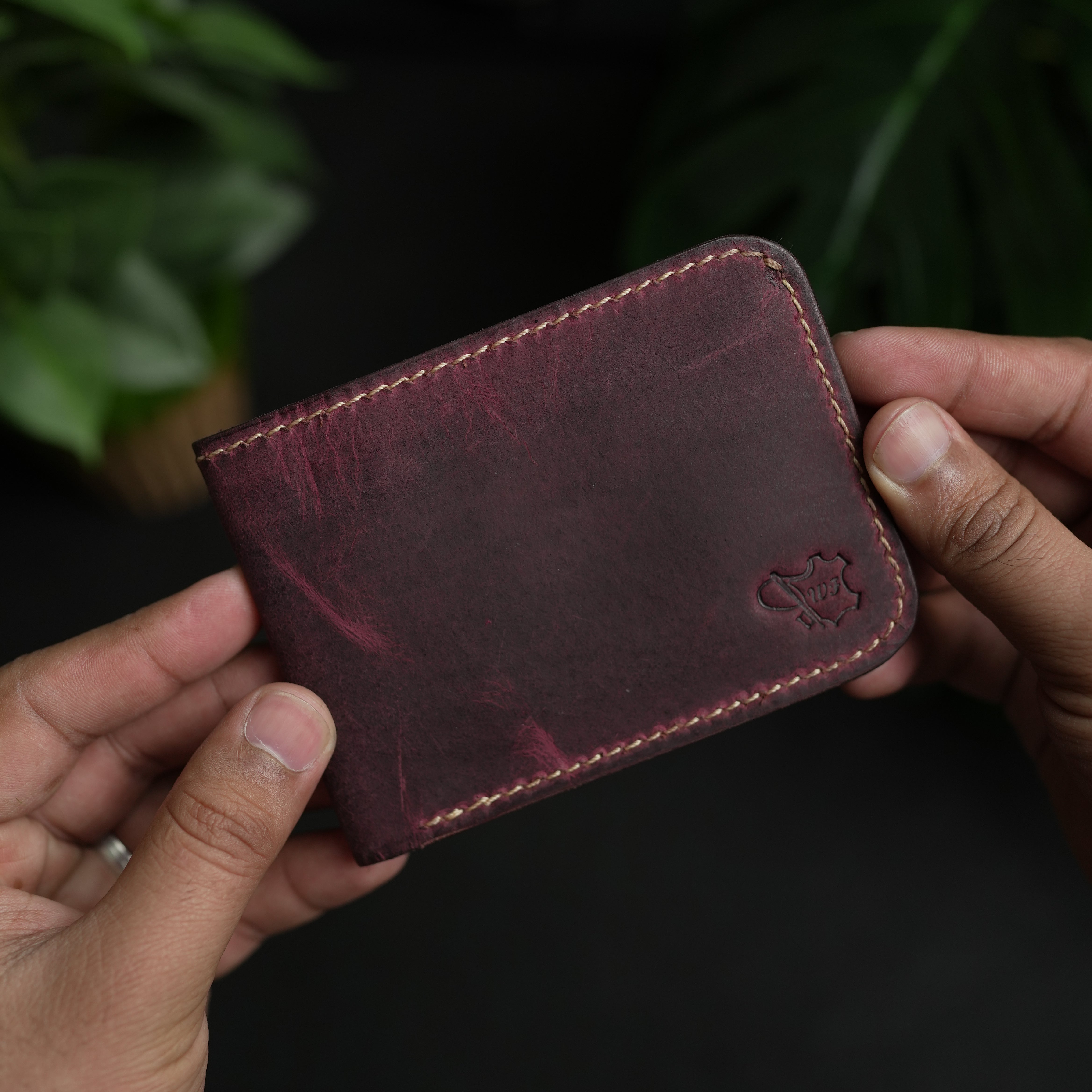 No.55 classic full stitched bifold wallet Bordo color