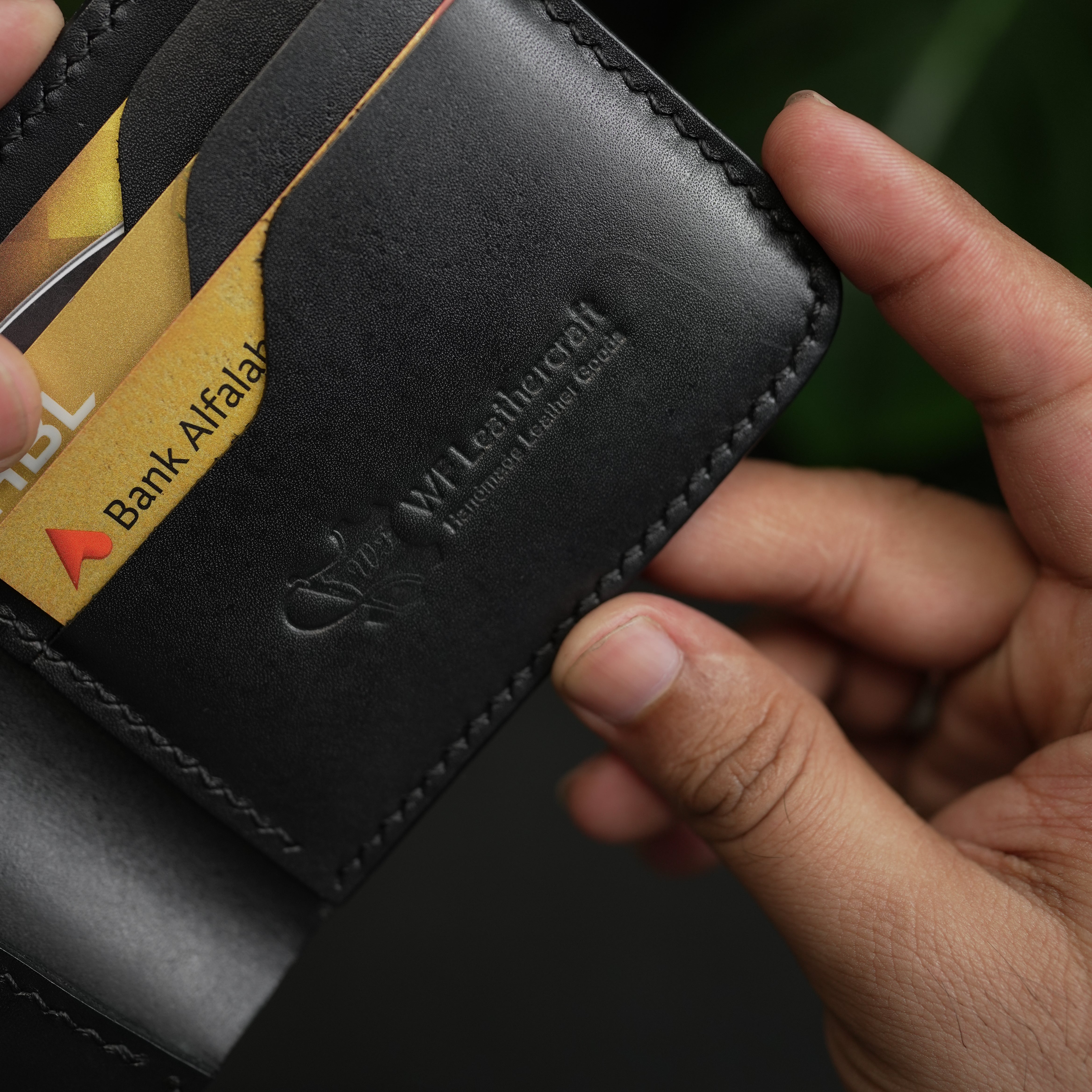 No.55 pro classic bifold Leather wallet Vegtan (Black color)