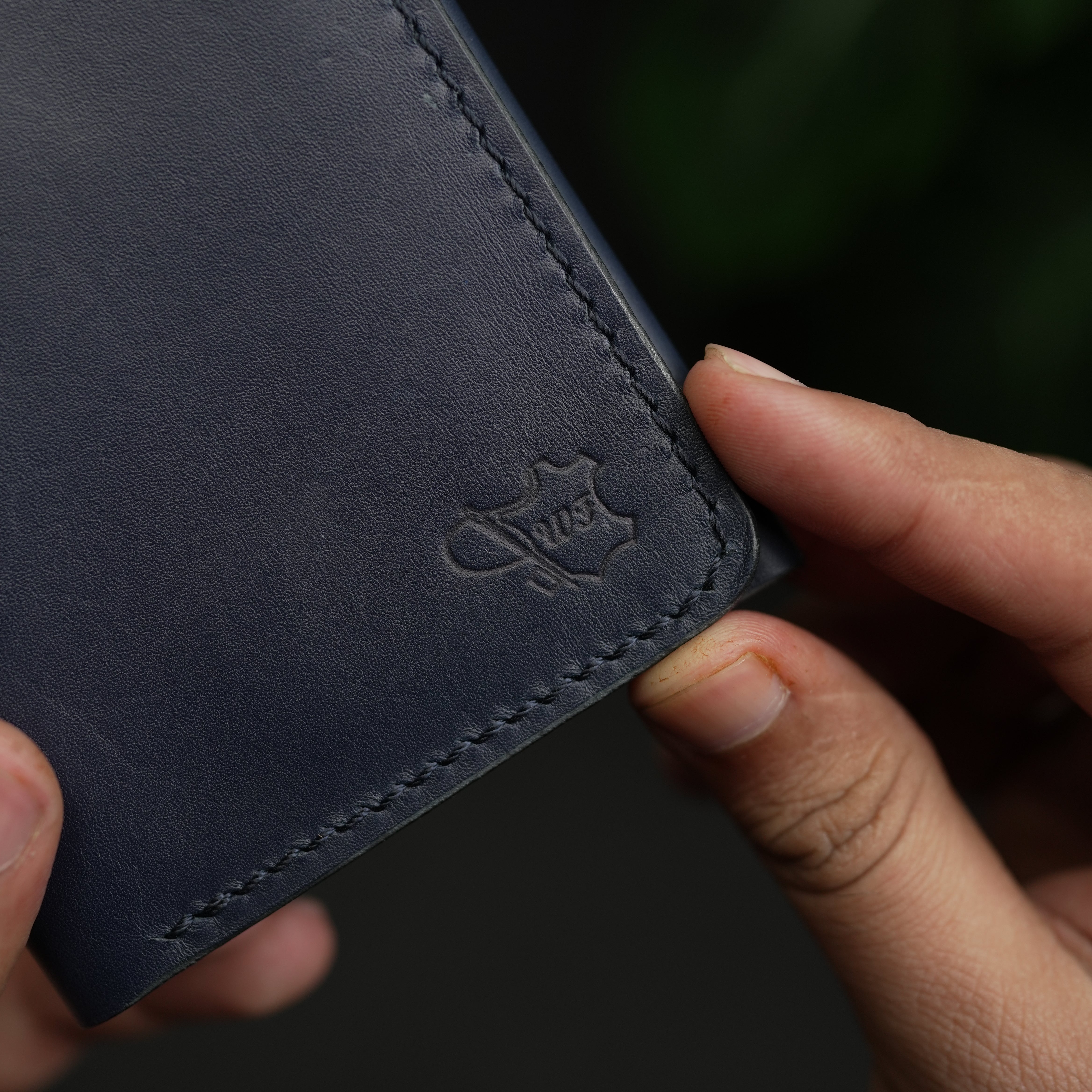 No. 69 vertical bifold wallet Blue & Brown color