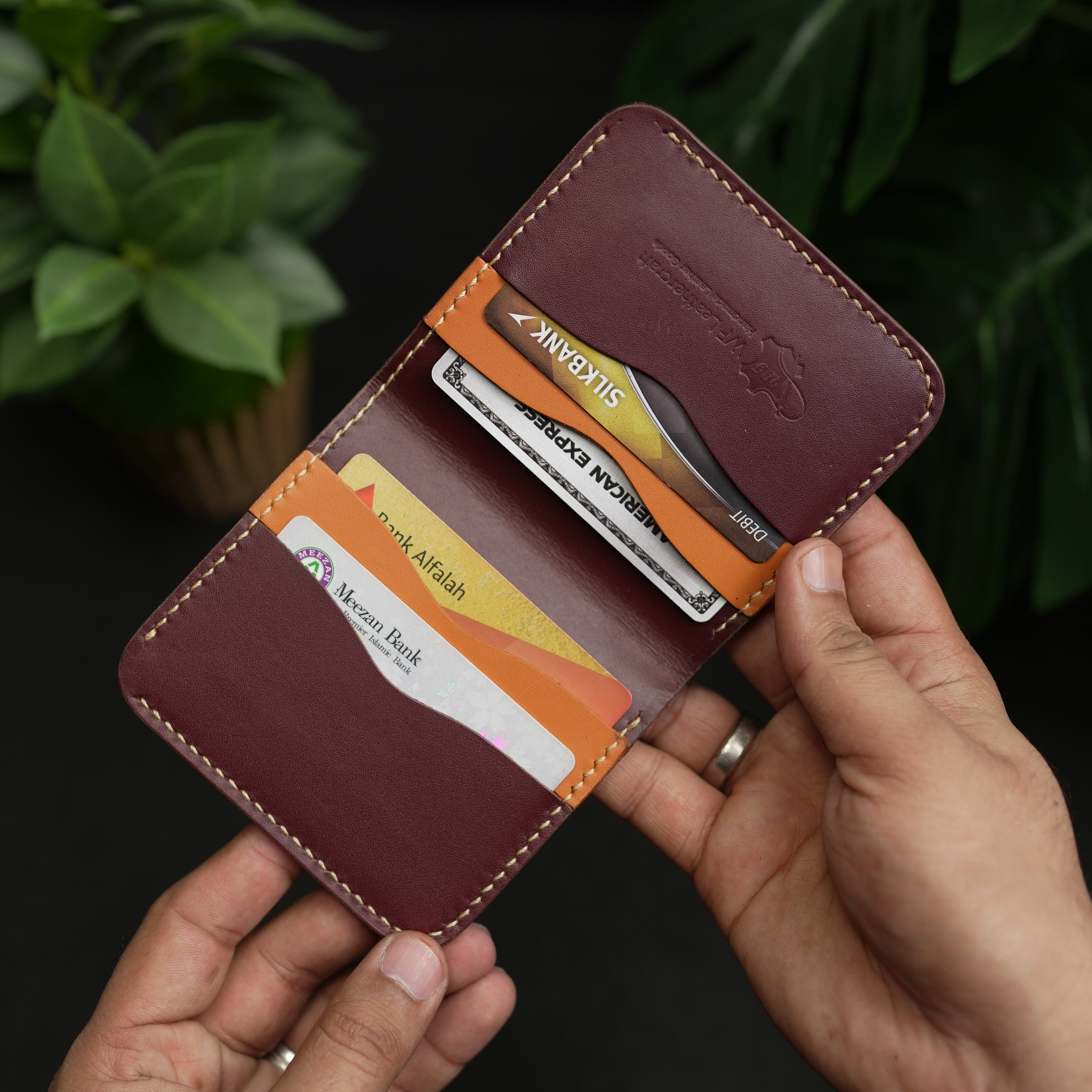 No.88 vertical bifold wallet Burgandy & Tan color