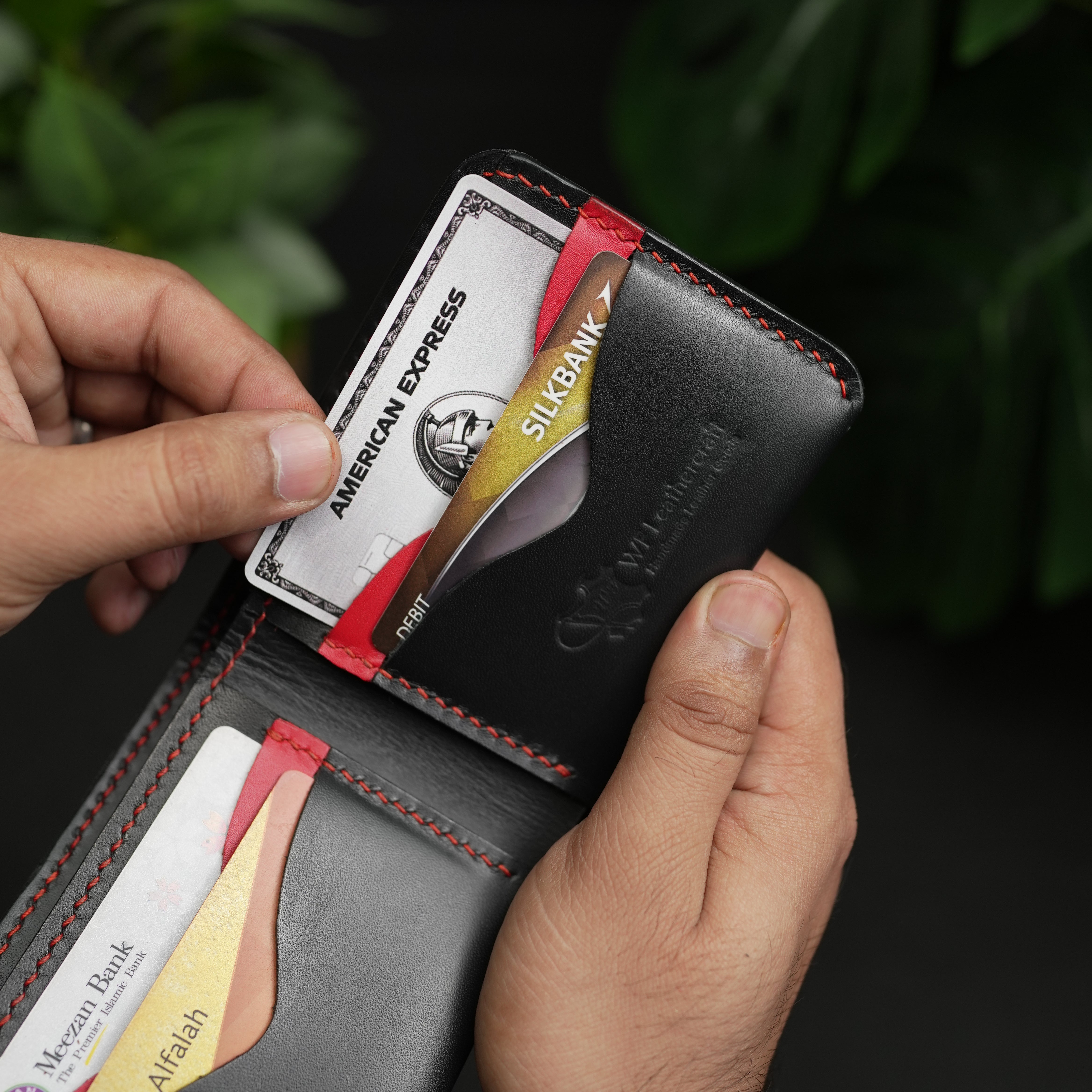 NO.81 Classic Bifold Luxury Leather Wallet – Black with Red Accents