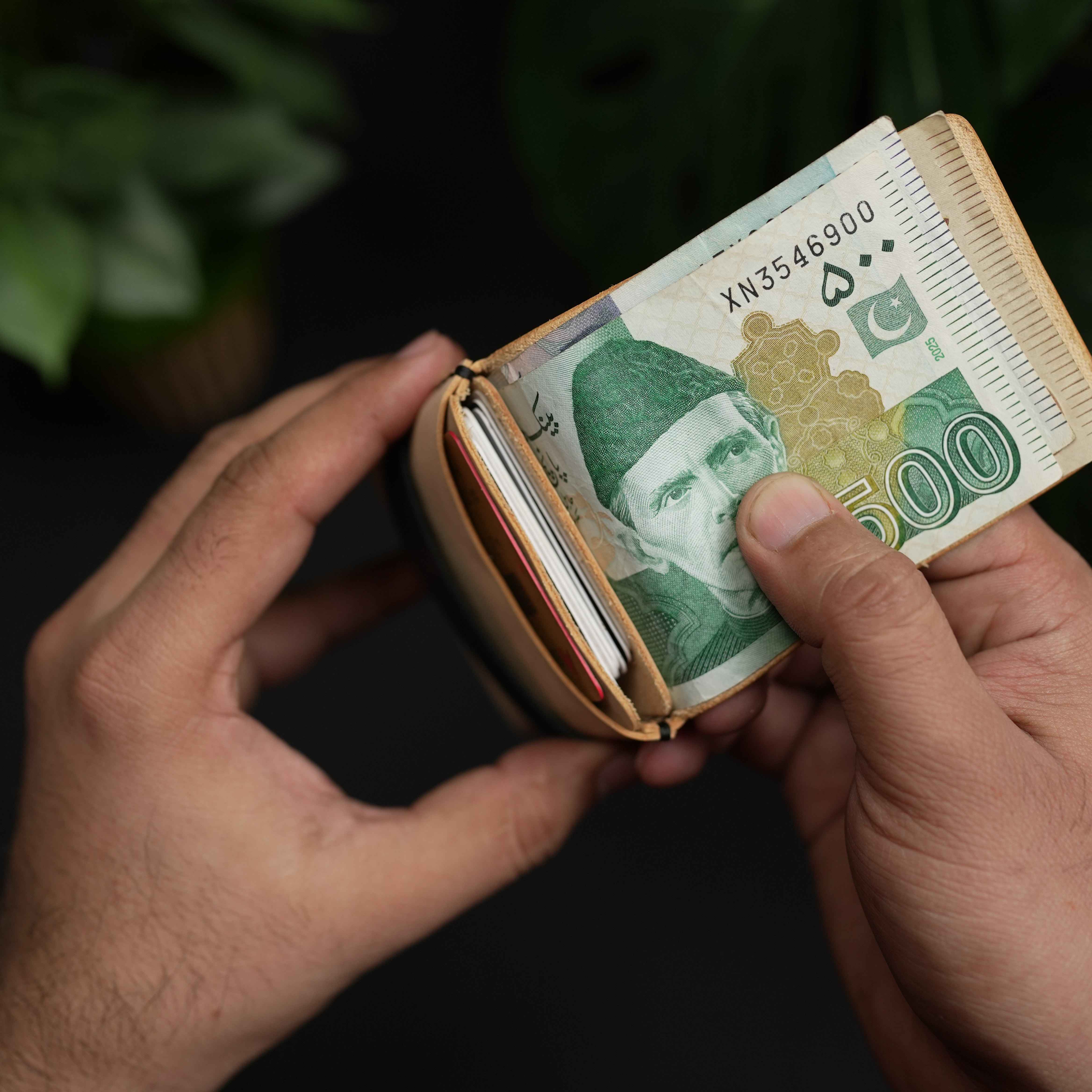 No. 101 All in one Card wallet natural vegtan leather & black combination