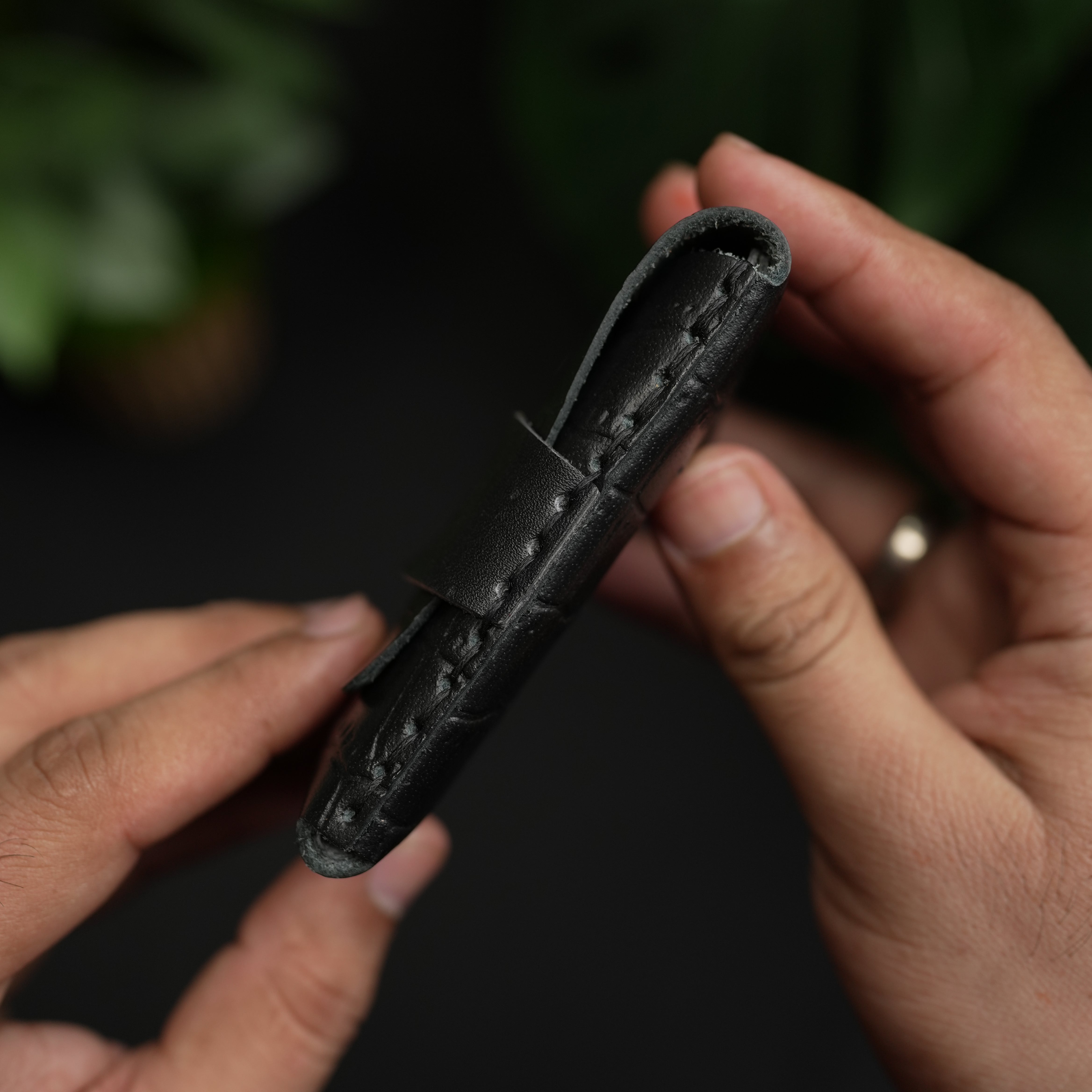 No.101 All-in-One Black Crocodile Cow Leather Wallet Black color