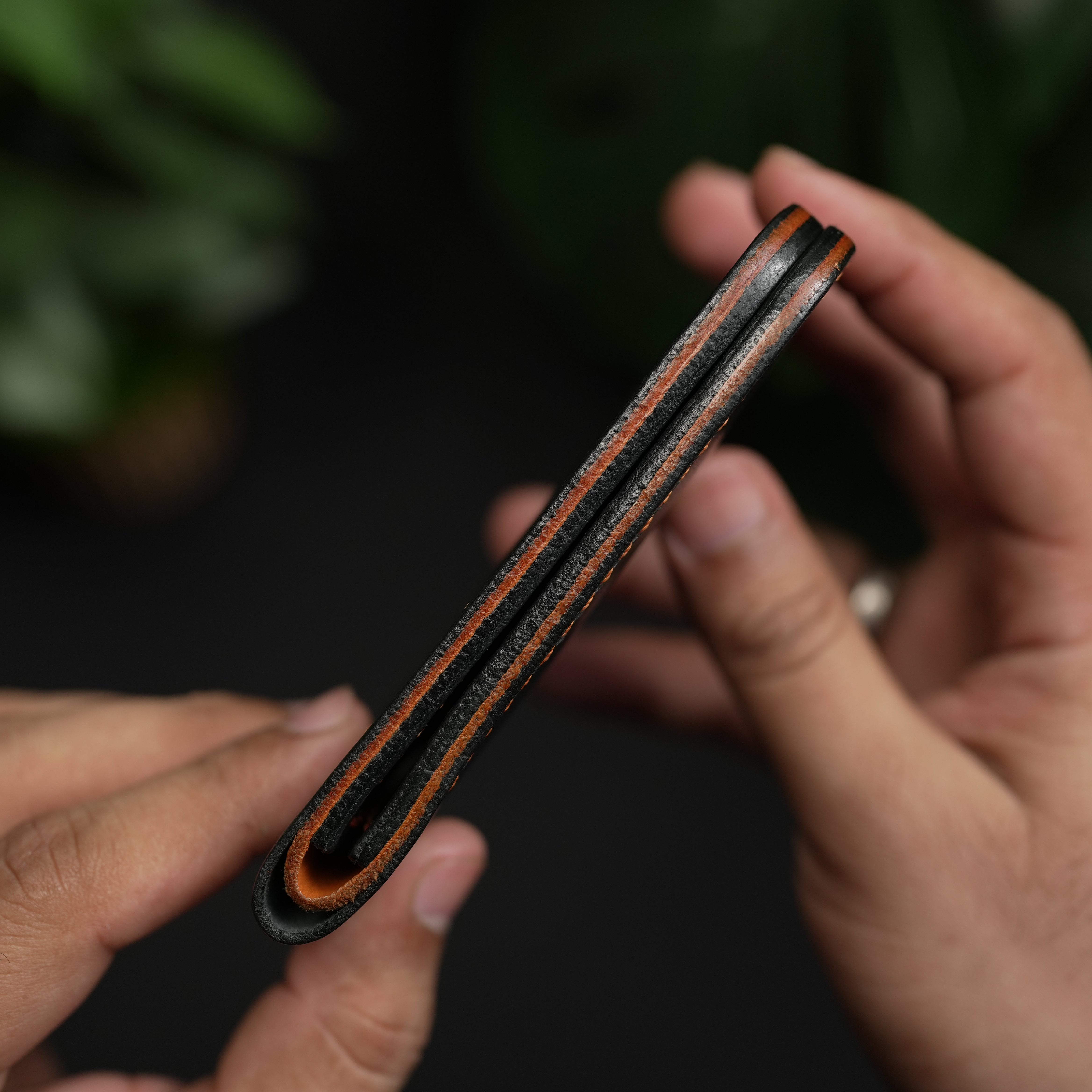 No.55 classic bifold Vegetable Tanned Leather Wallet Black With Tan color Combinaton