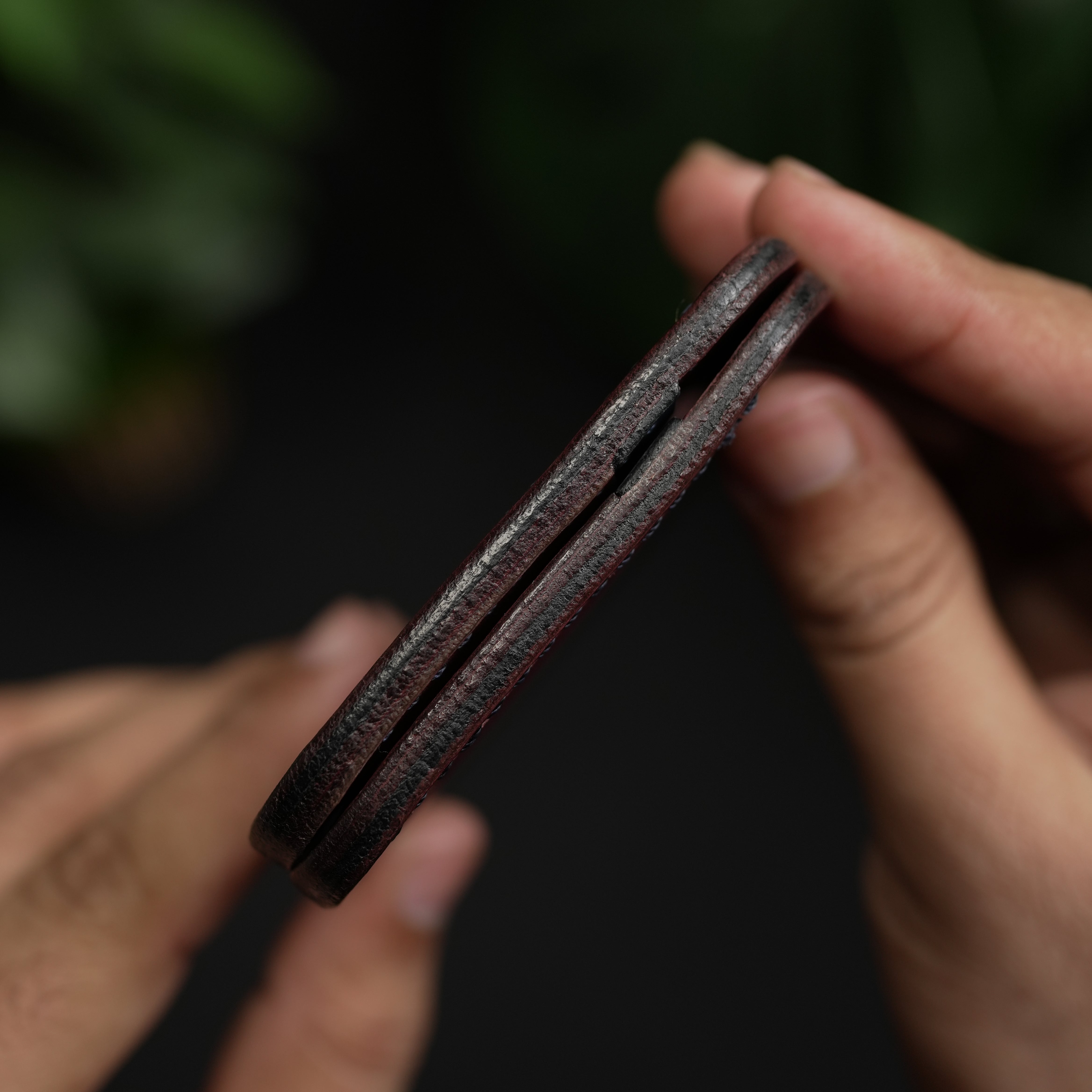 No.77 Classic Bifold Leather Wallet ( Burgundy & Blue )