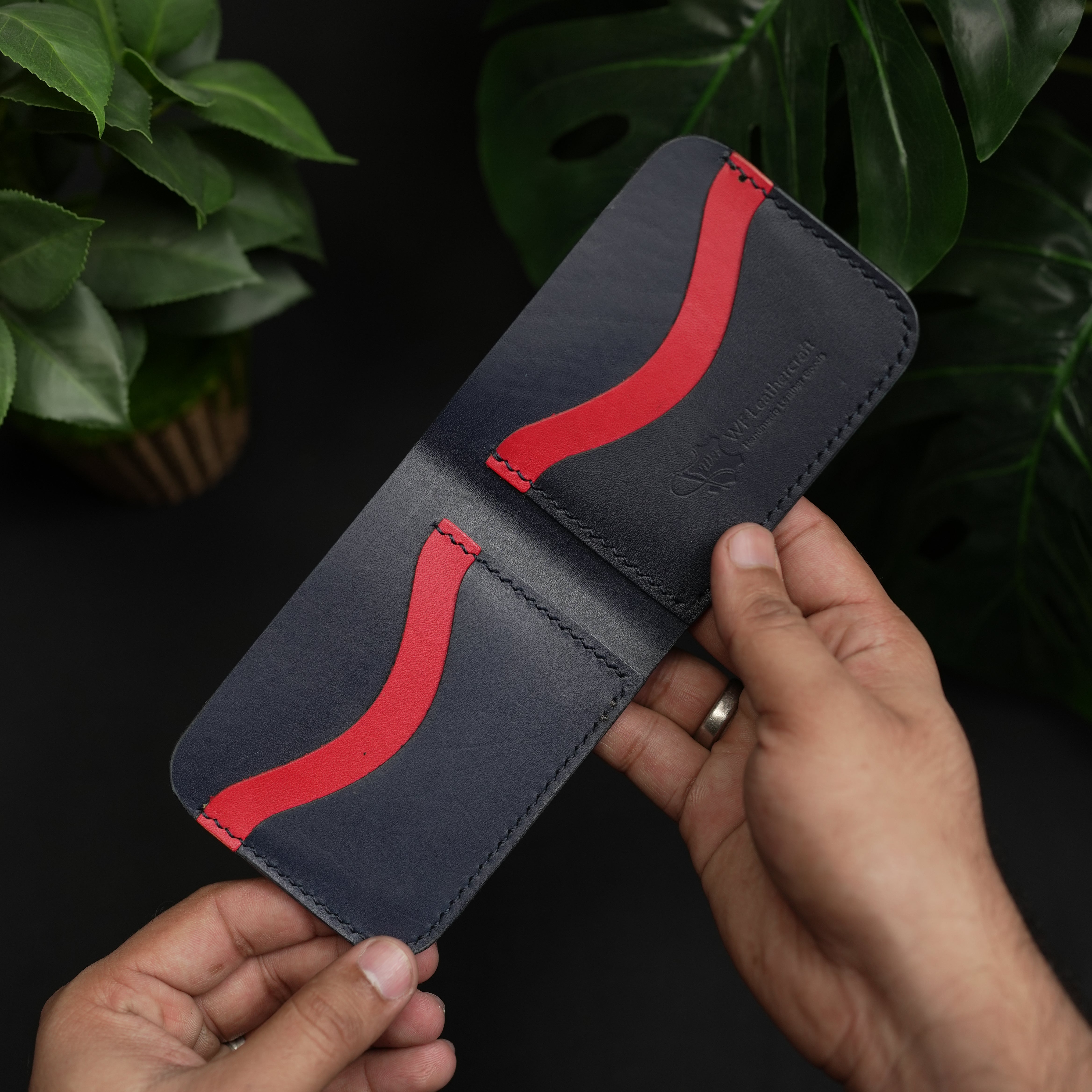 No.80 Bifold Leather Wallet (Navy Elegance & Red)