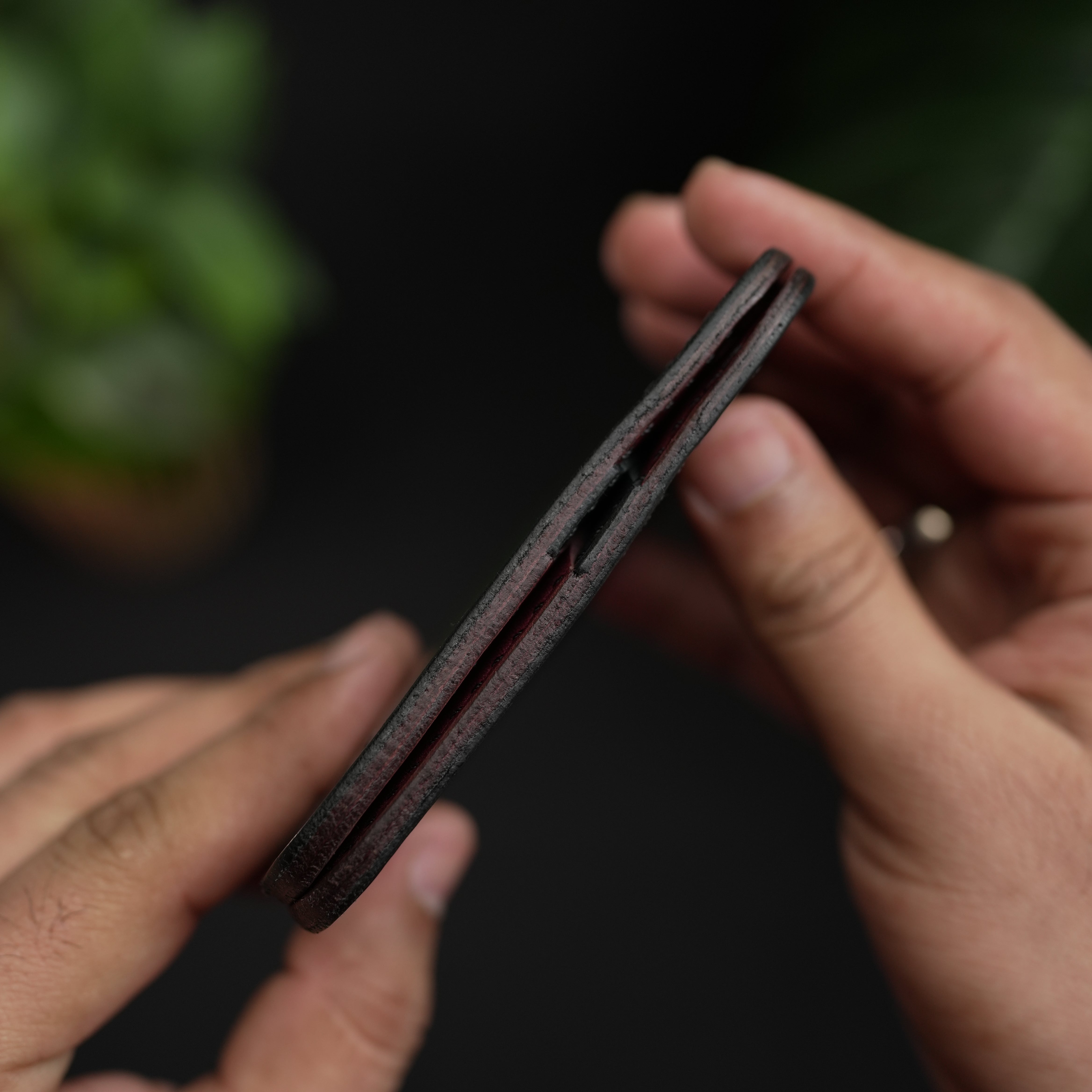 NO.86 VERTICLE BIFOLD LEATHER WALLET (OCEAN BLACK & BURGANDY)