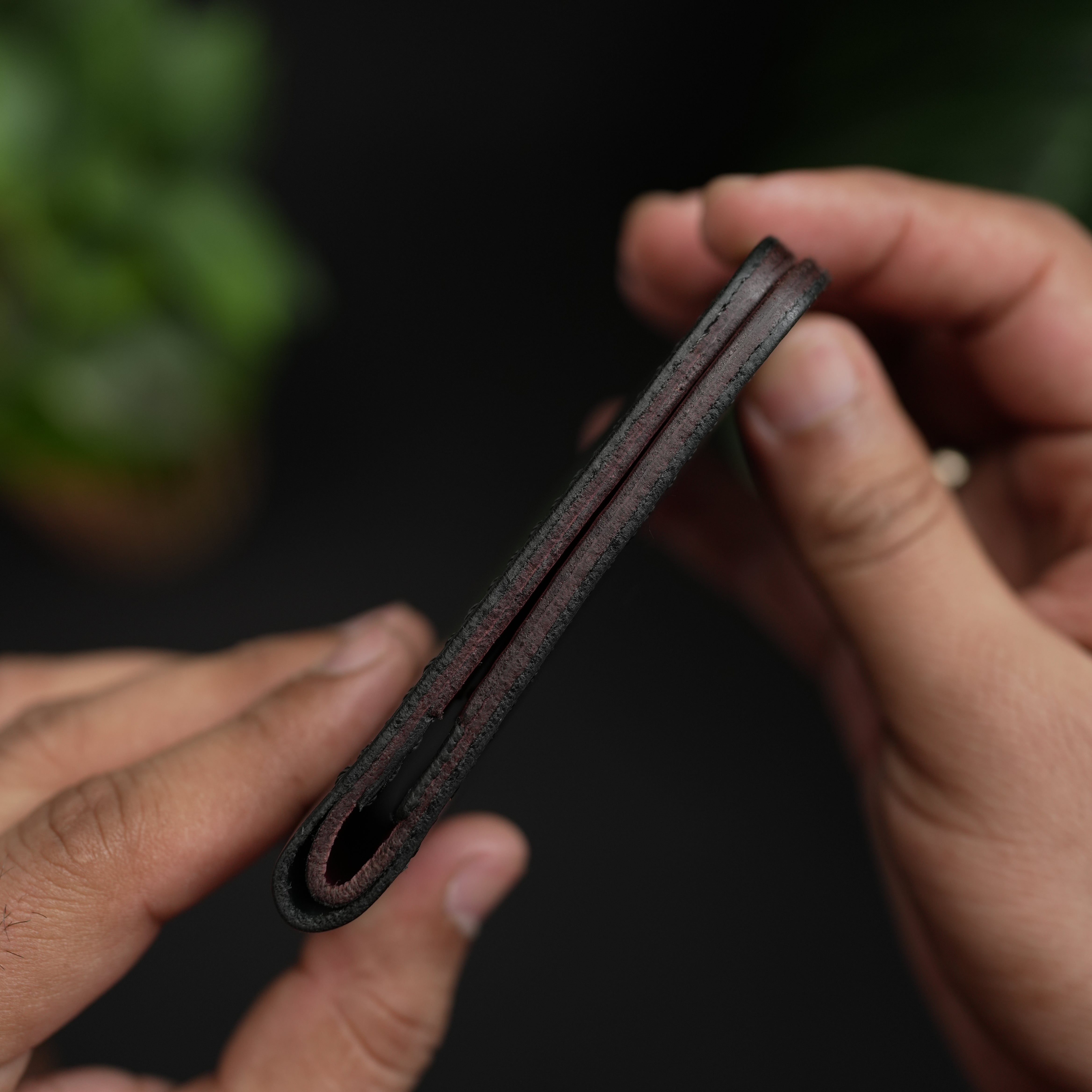 NO.86 VERTICLE BIFOLD LEATHER WALLET (OCEAN BLACK & BURGANDY)