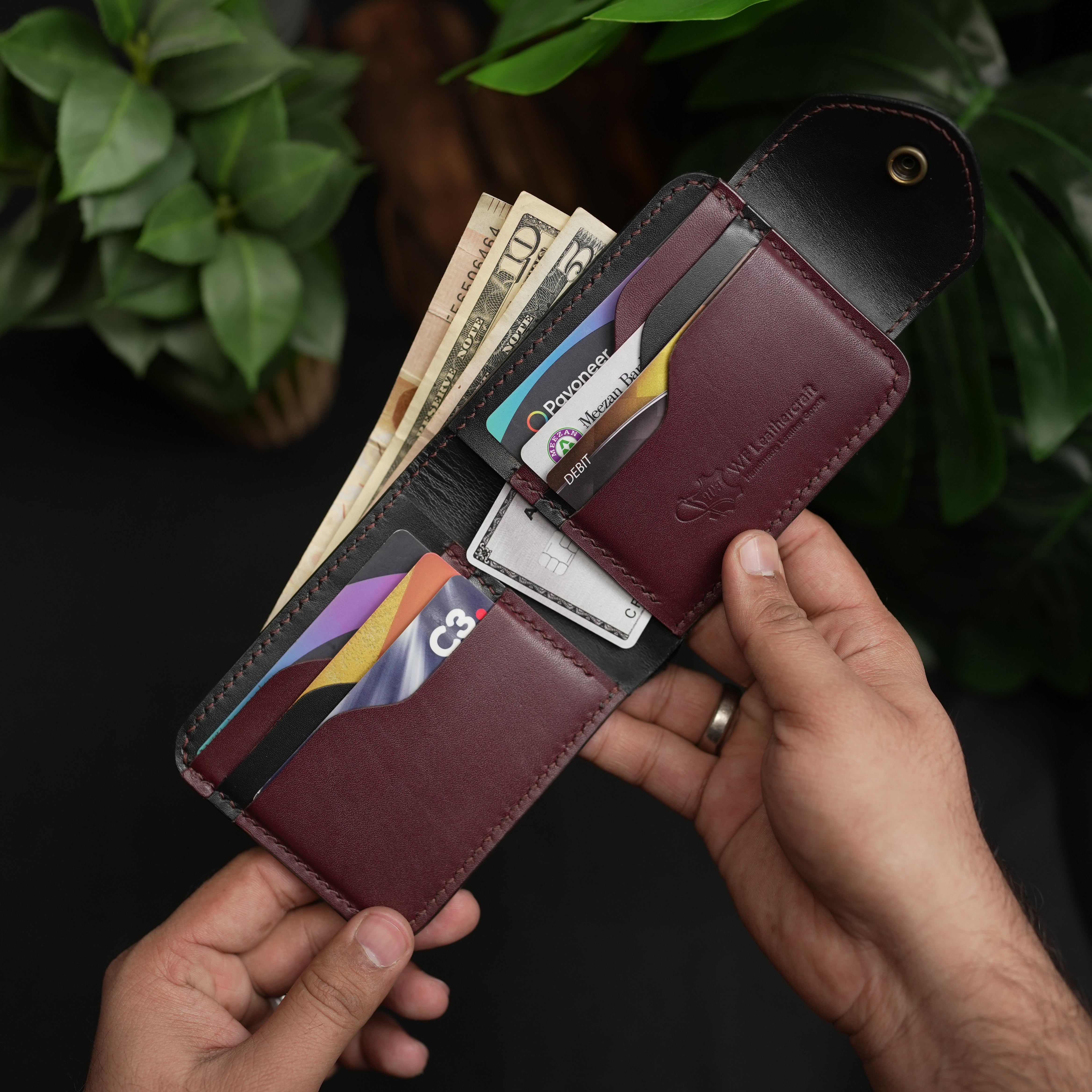 No. 55 Pro claasic full optianl Leather wallet Black with burgandy