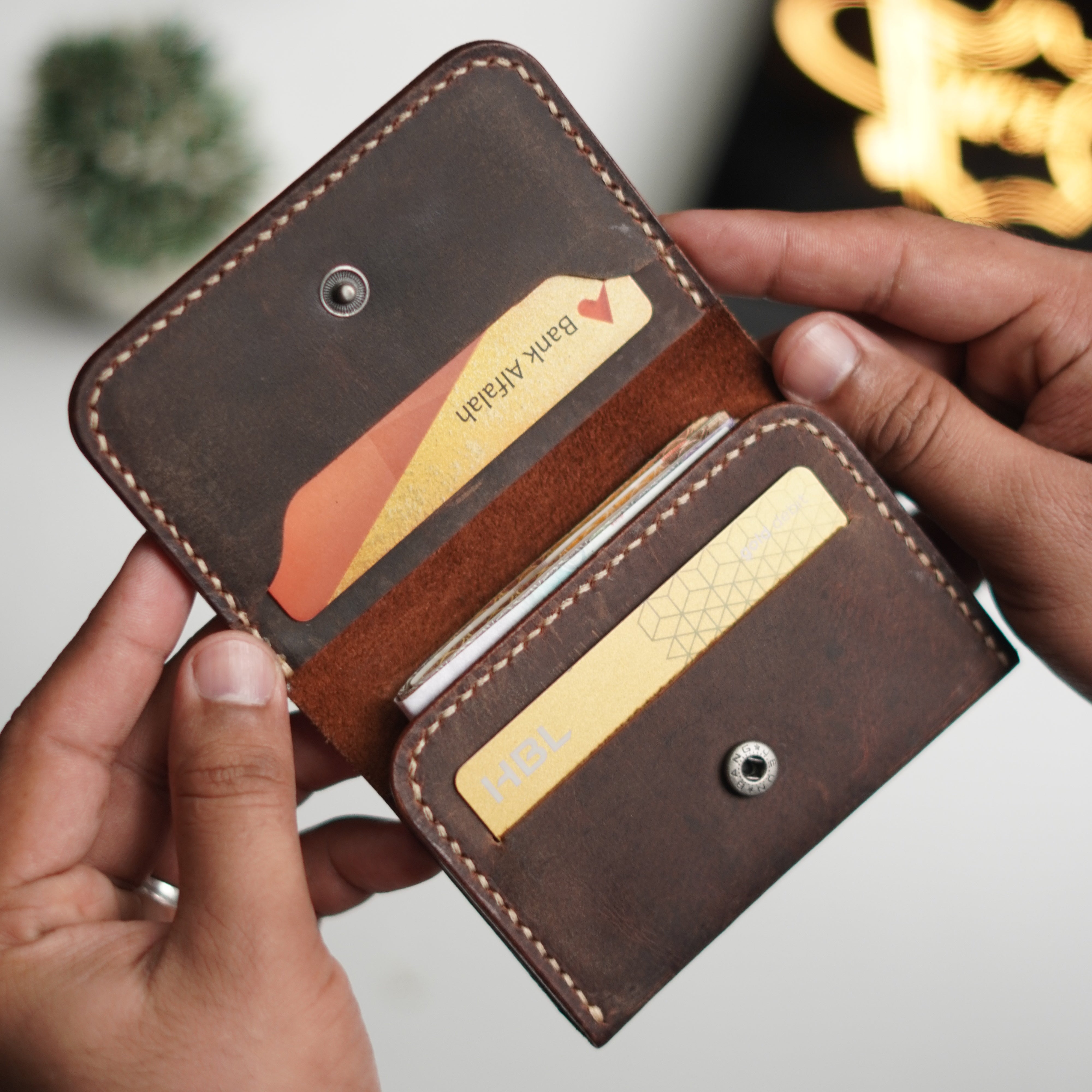 No. 107 – Ultra Compact Minimalist Wallet