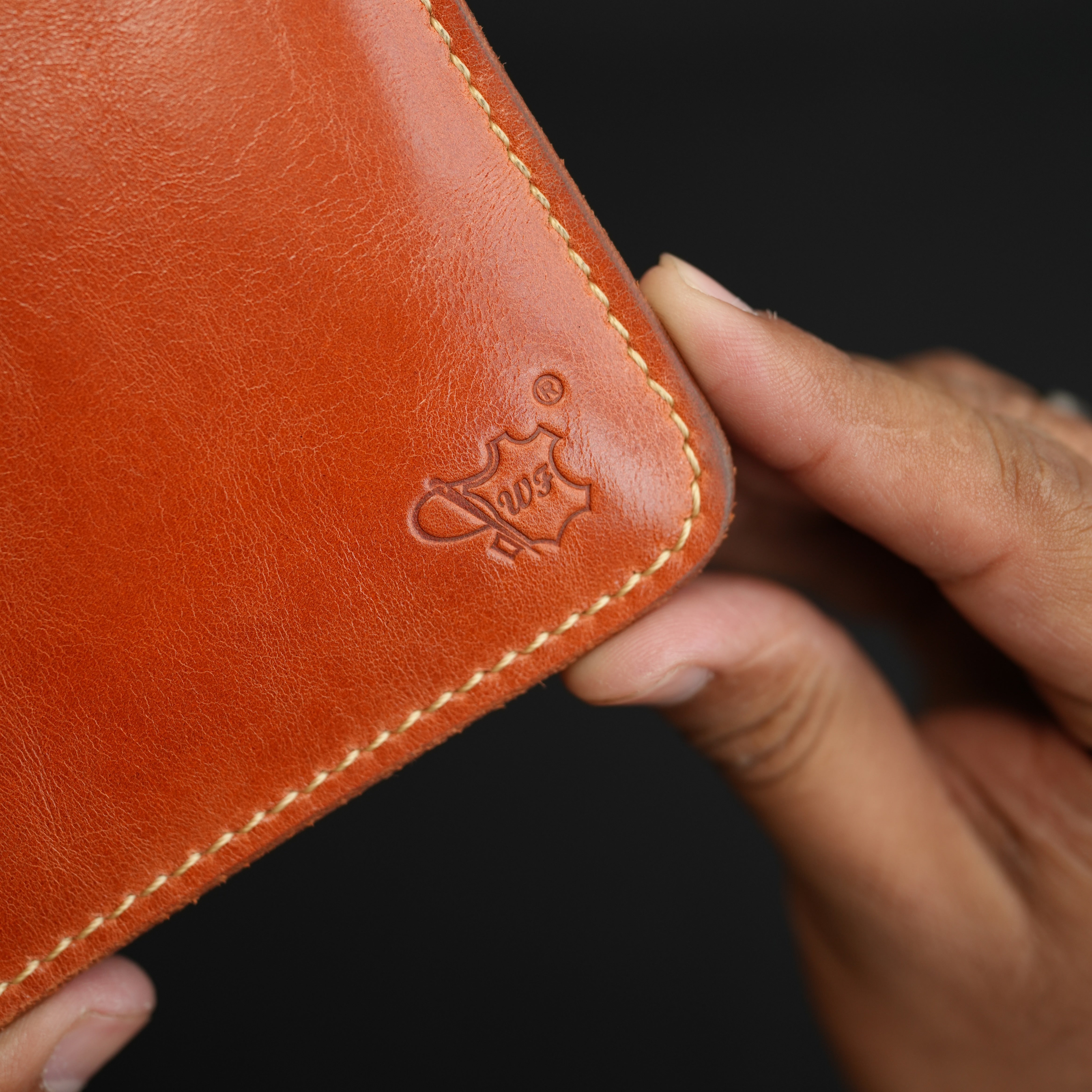 No.55 Pro Classic Bifold Wallet Leather wallet Brithish Tan Color