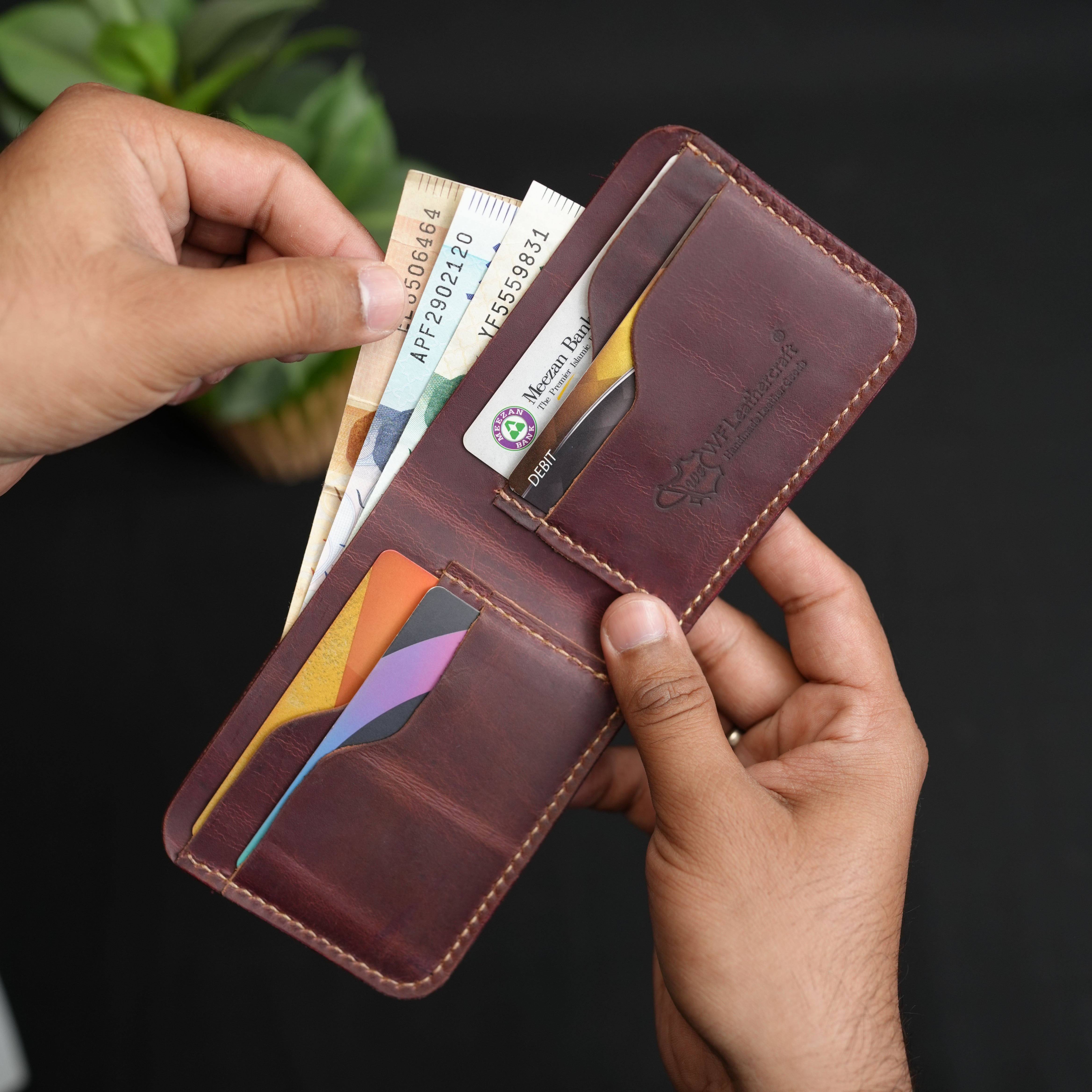 No.55 Bilfold Leather wallet Bordo Color