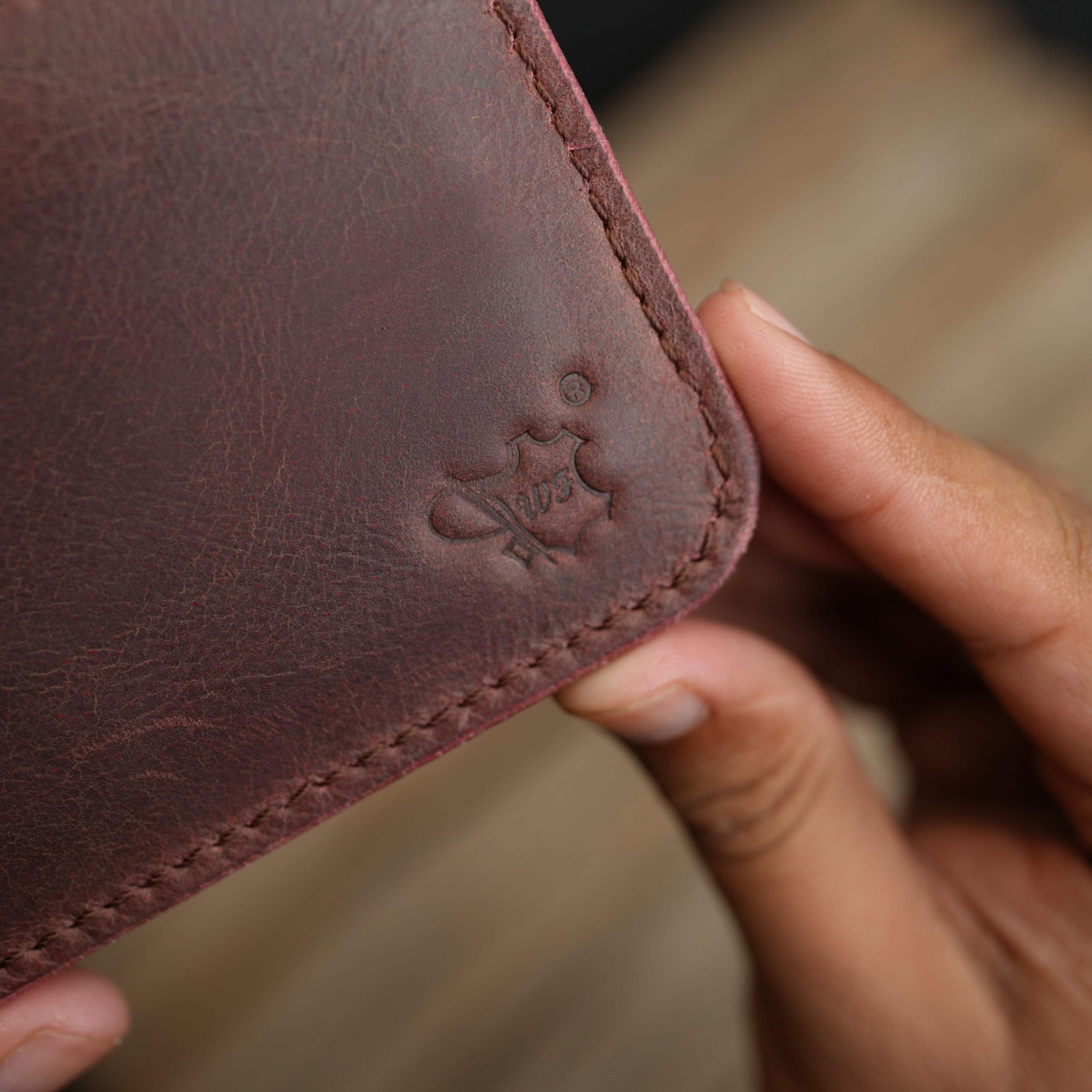 No. 55 claasic Leather Wallet Full Stitshing Bordo Color