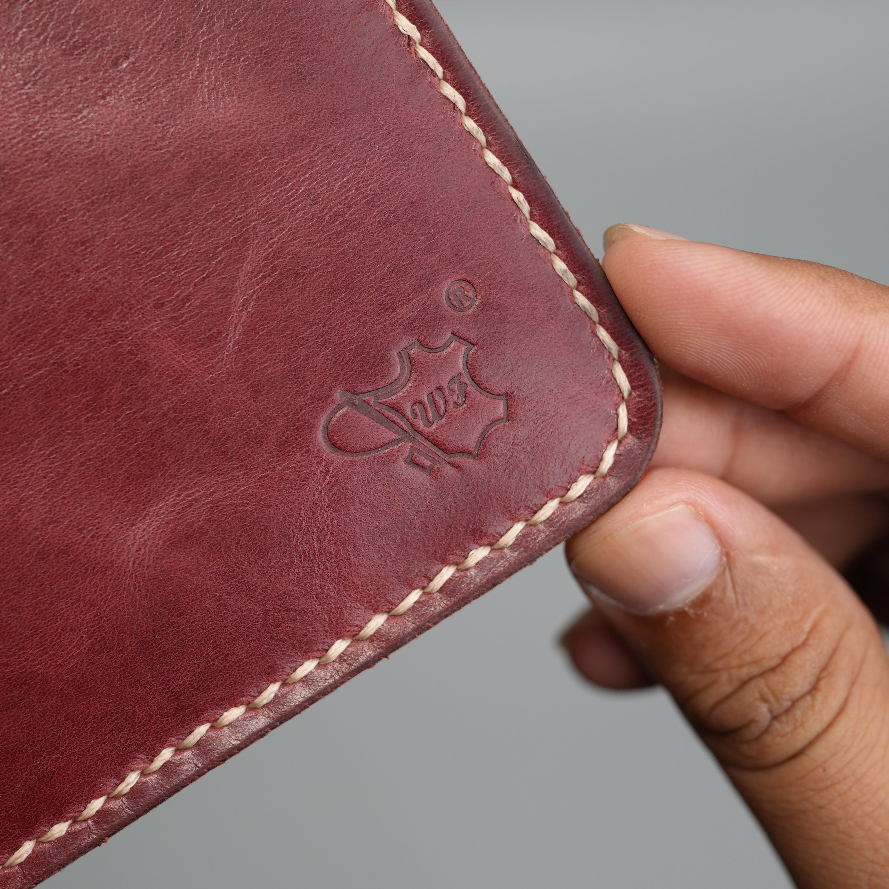 No.55 Bilfold Leather wallet Burgandy Color