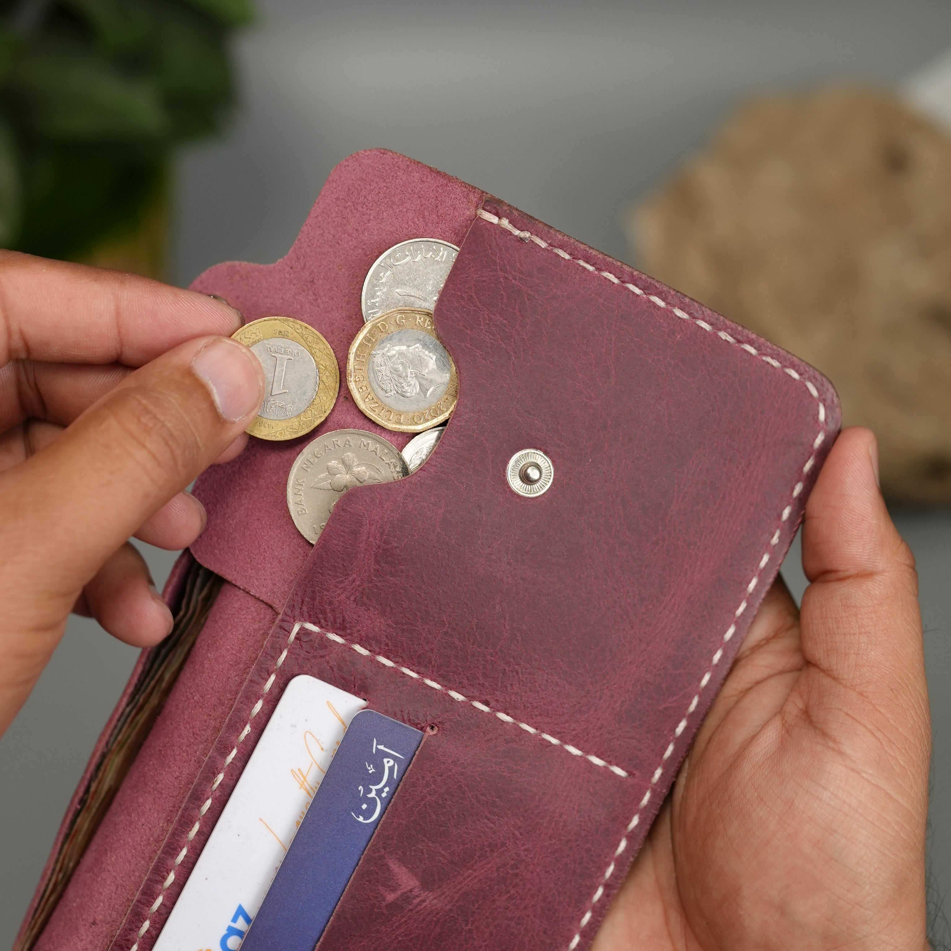 No. 94 Bifold Long leather wallet Bordo Color