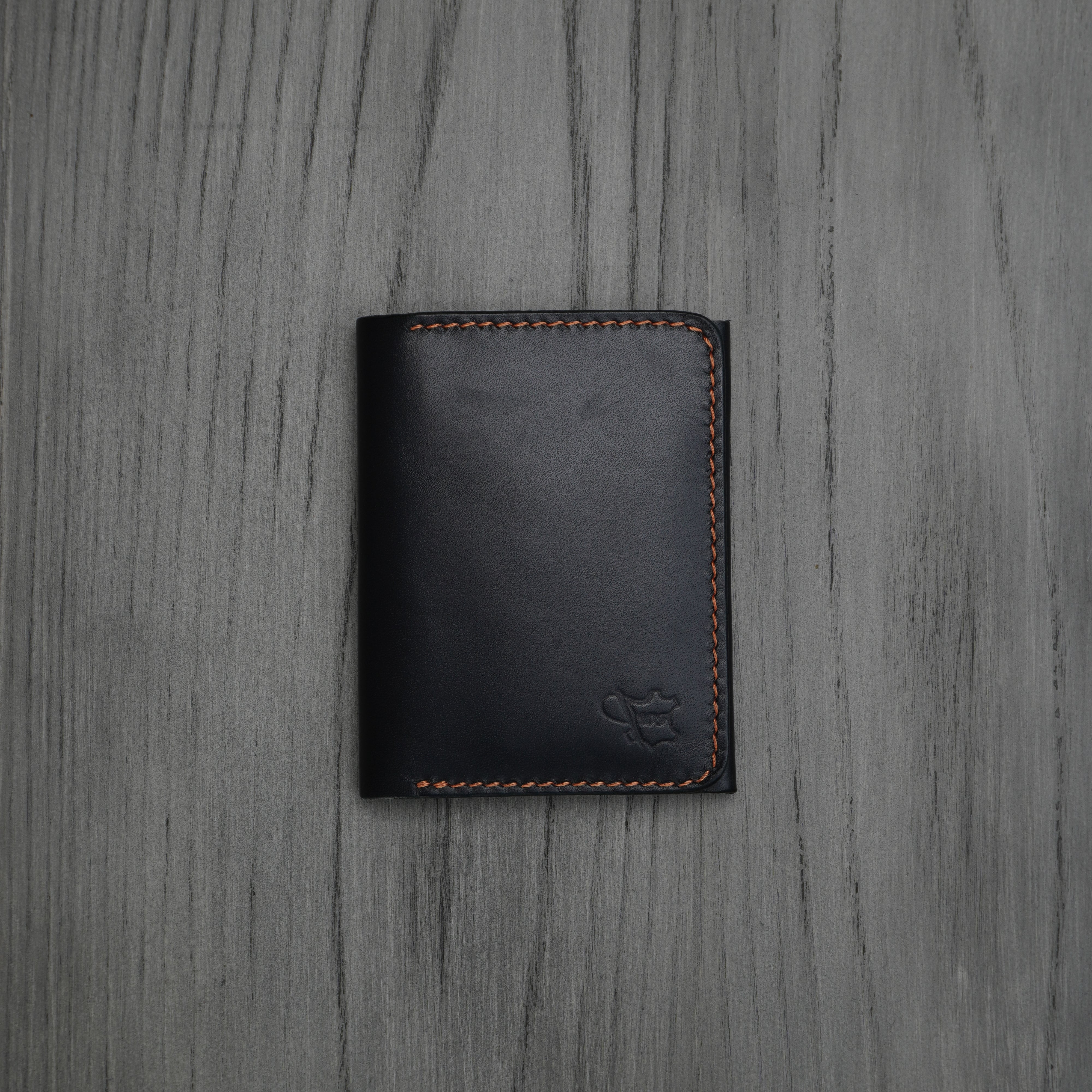 No. 69 vertical bifold wallet Black & Tan color