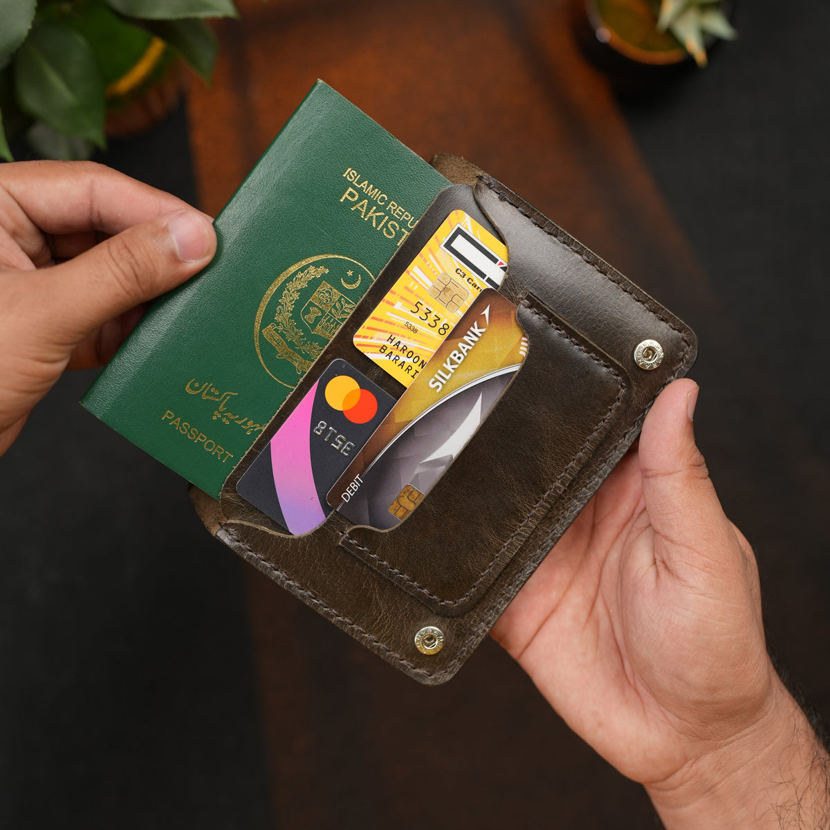 Passport Wallet Handmade Full Grain Chrome Tan Pull-Up Leather Brown Color