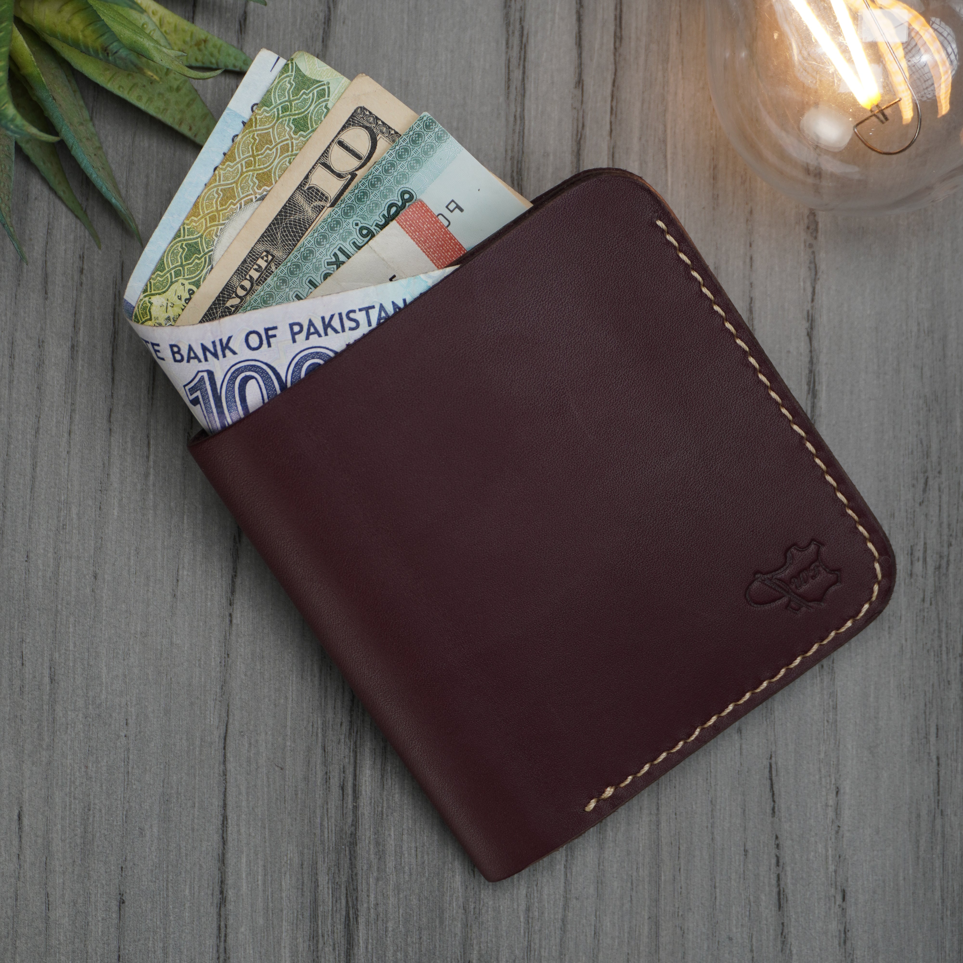 No.88 vertical bifold wallet Burgandy & Tan color