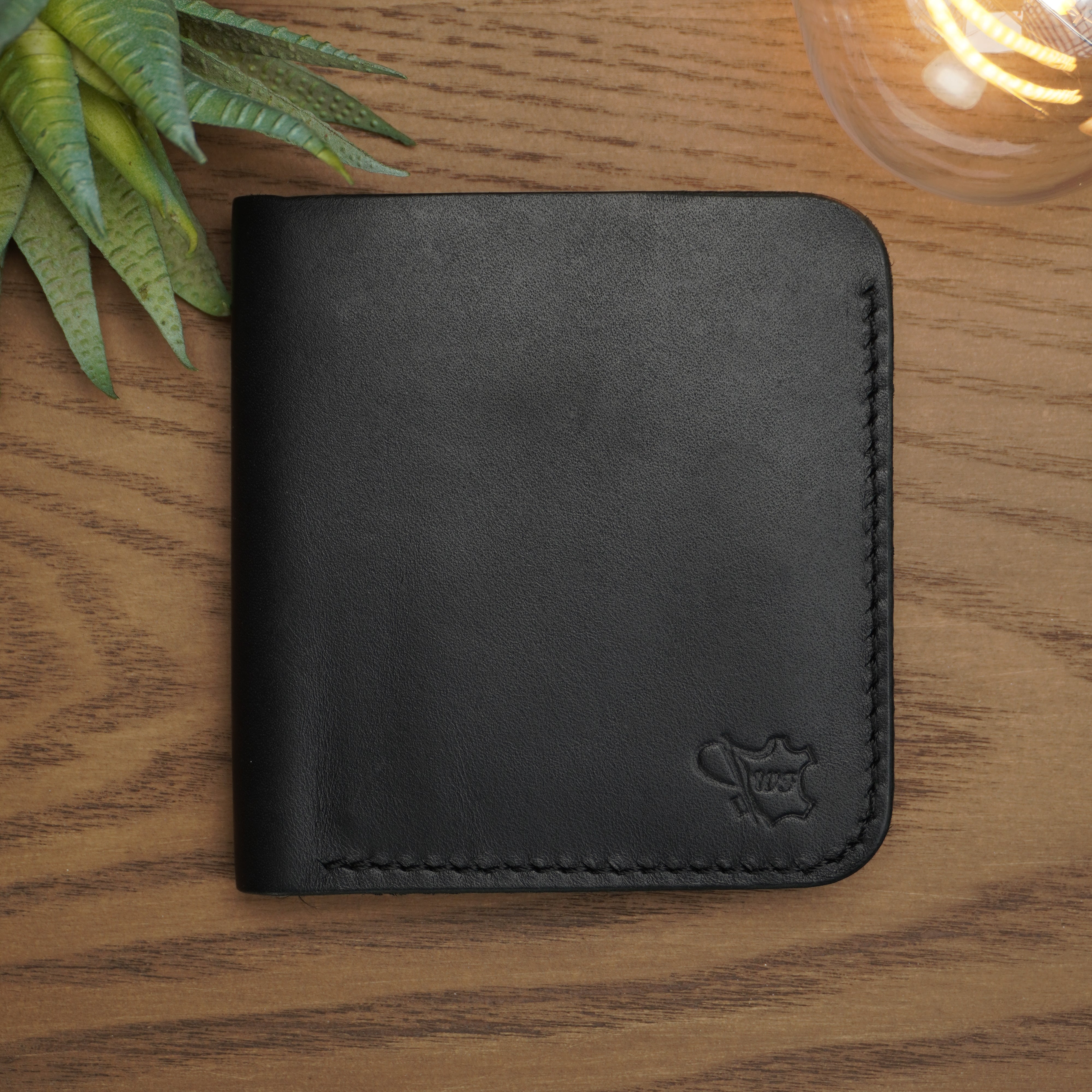 NO.86 VERTICLE BIFOLD LEATHER WALLET (OCEAN BLACK & TAN)