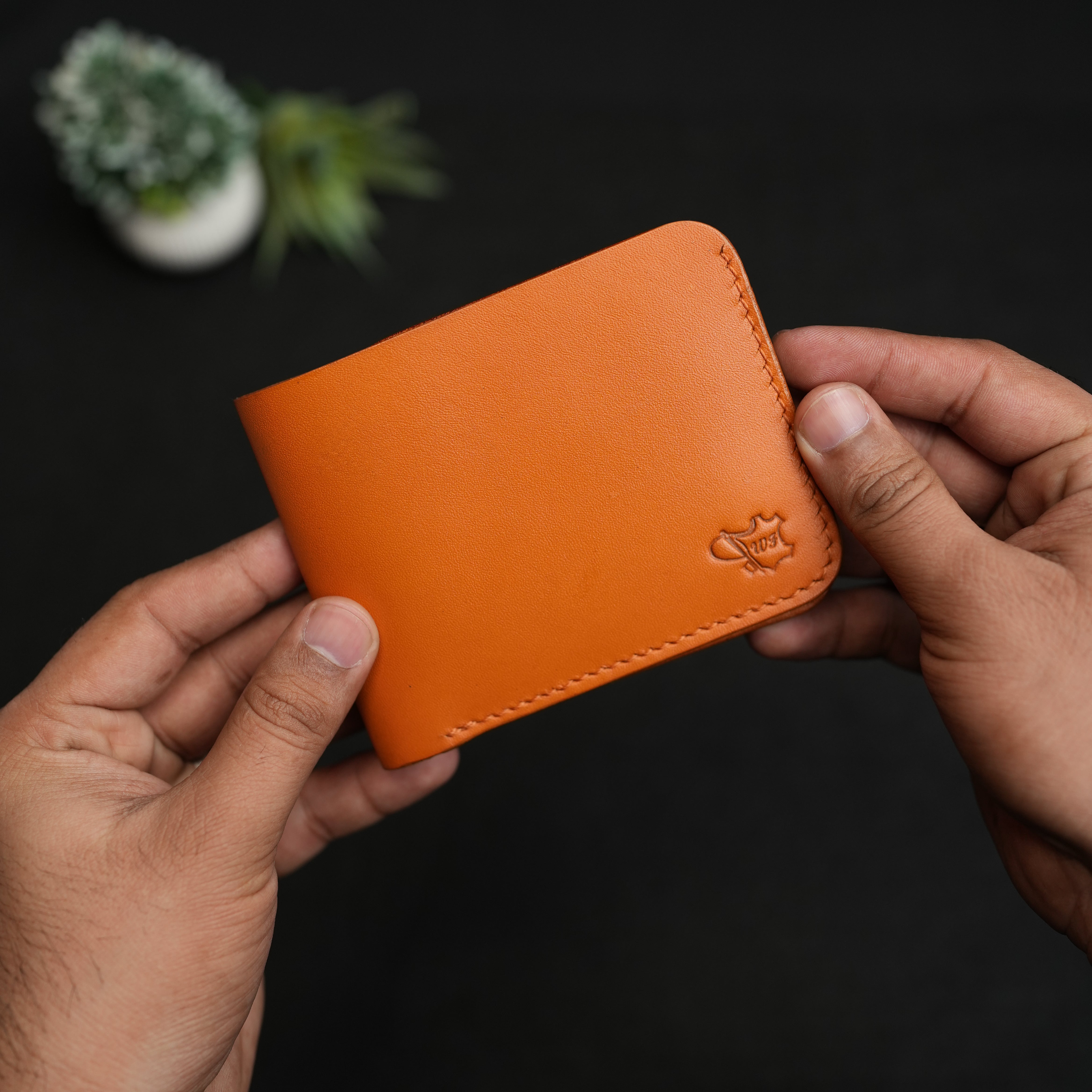 No.55 V2 pro classic bifold wallet (Burgundy color)