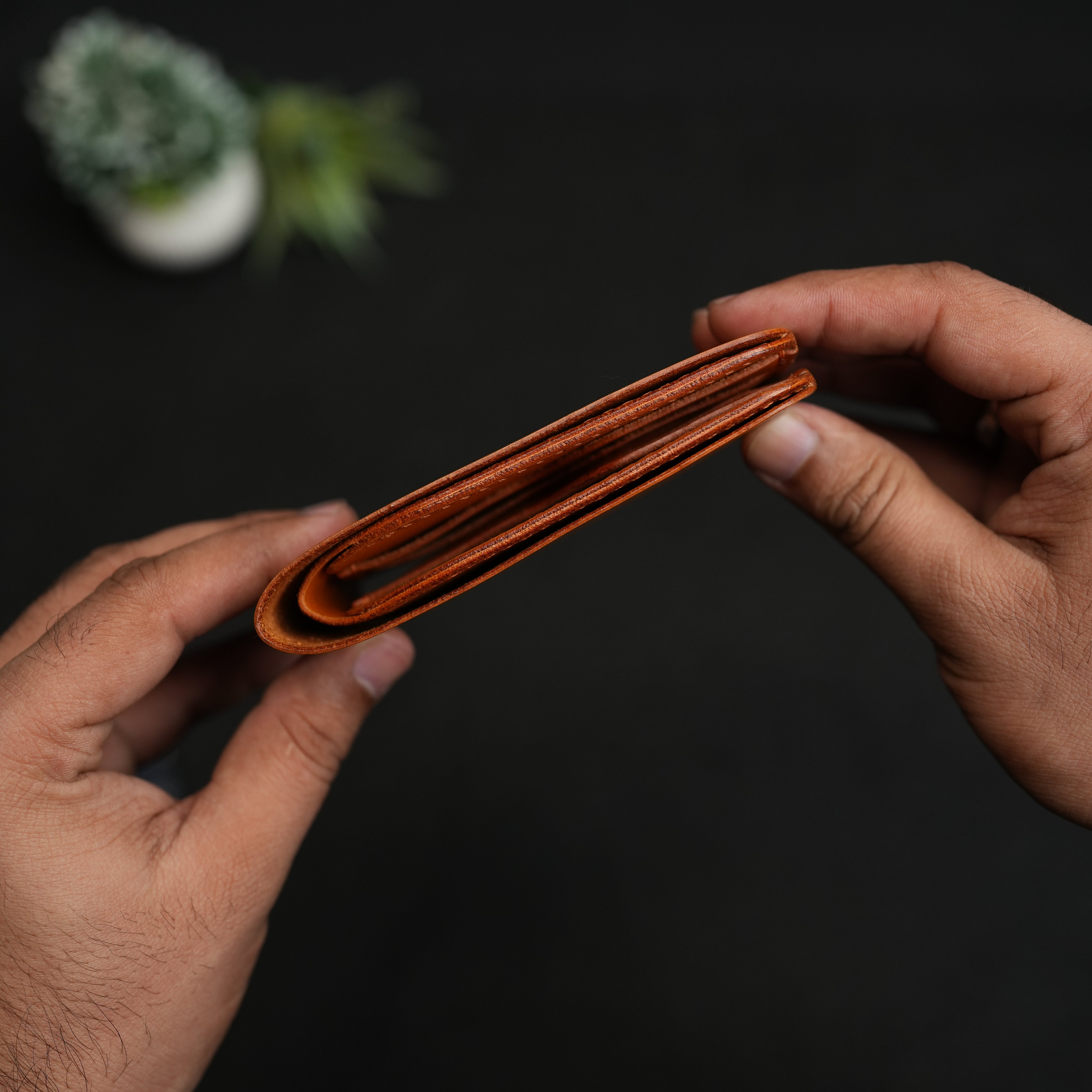 No.55 V2 pro classic bifold wallet (Tan color)