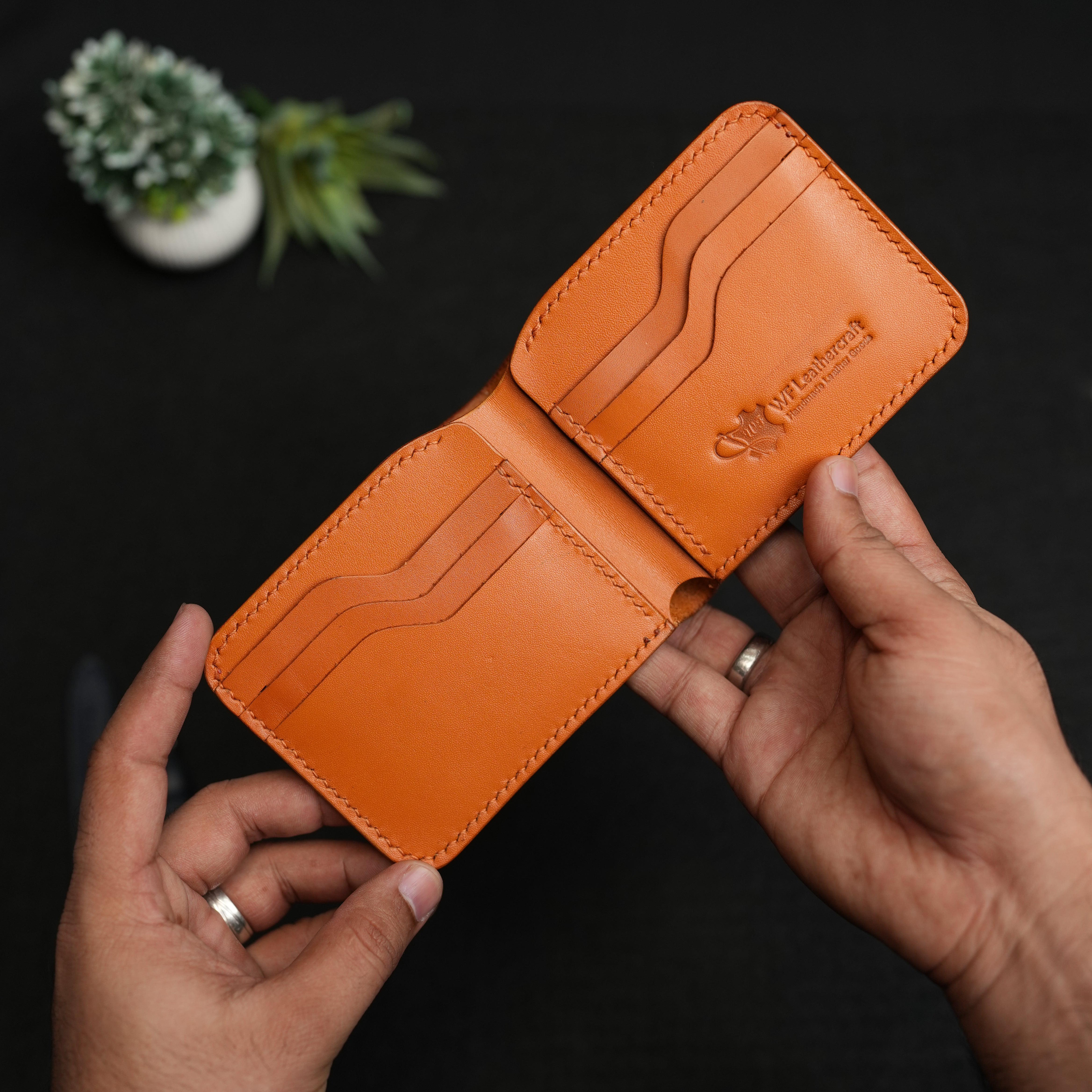 No.55 V2 pro classic bifold wallet (Tan color)