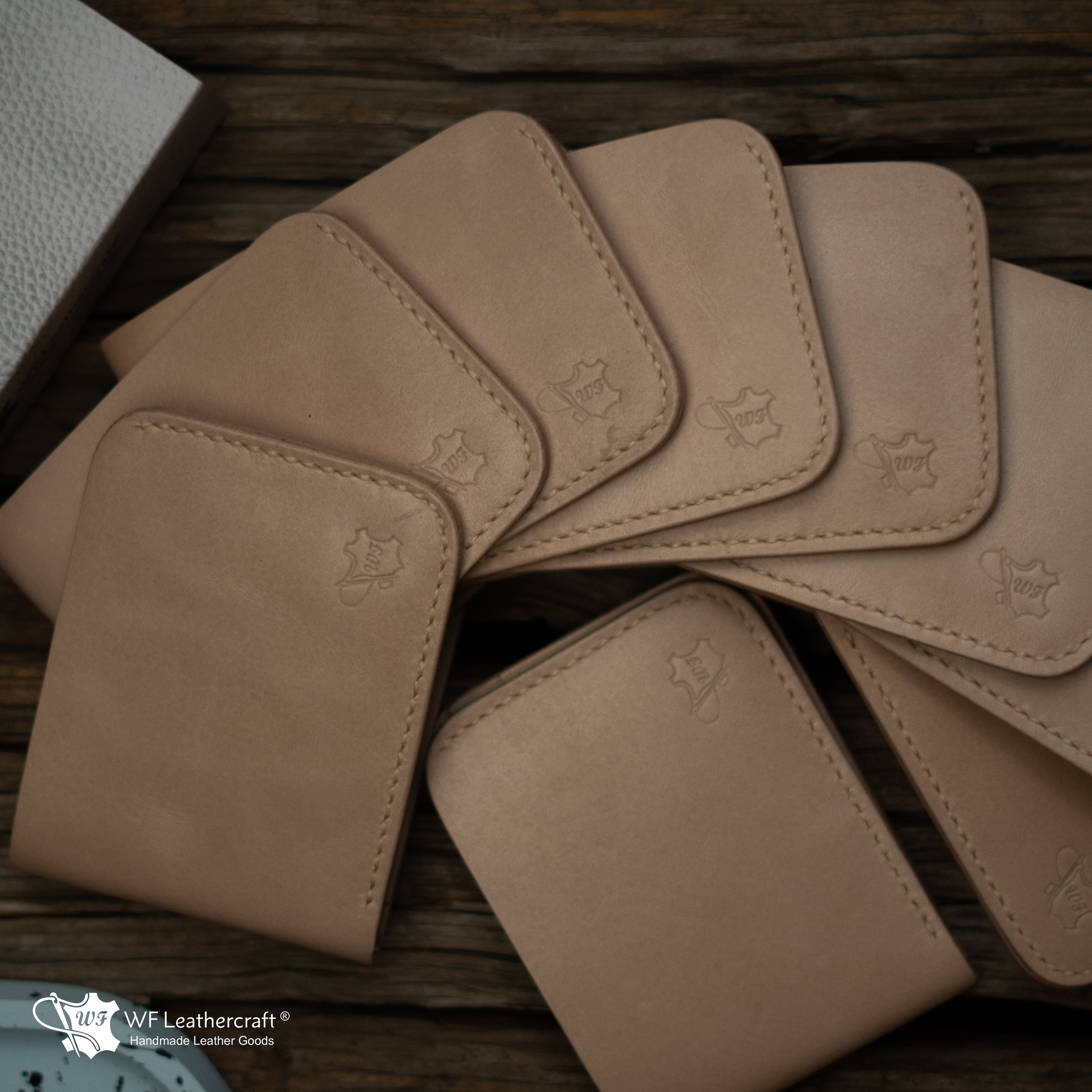 No. 55 Bifold leather wallet (Natural color)