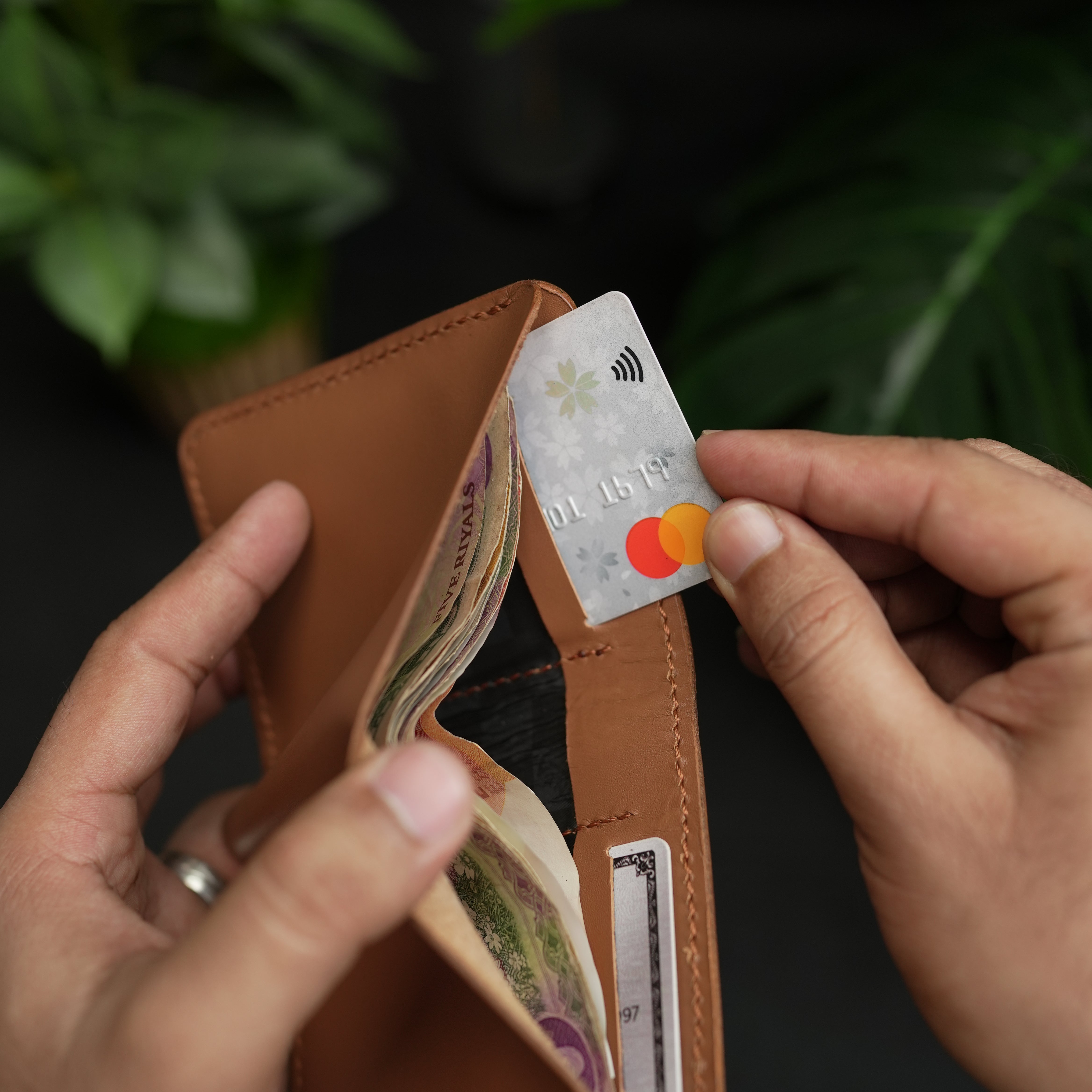 top leather brands in pakistan