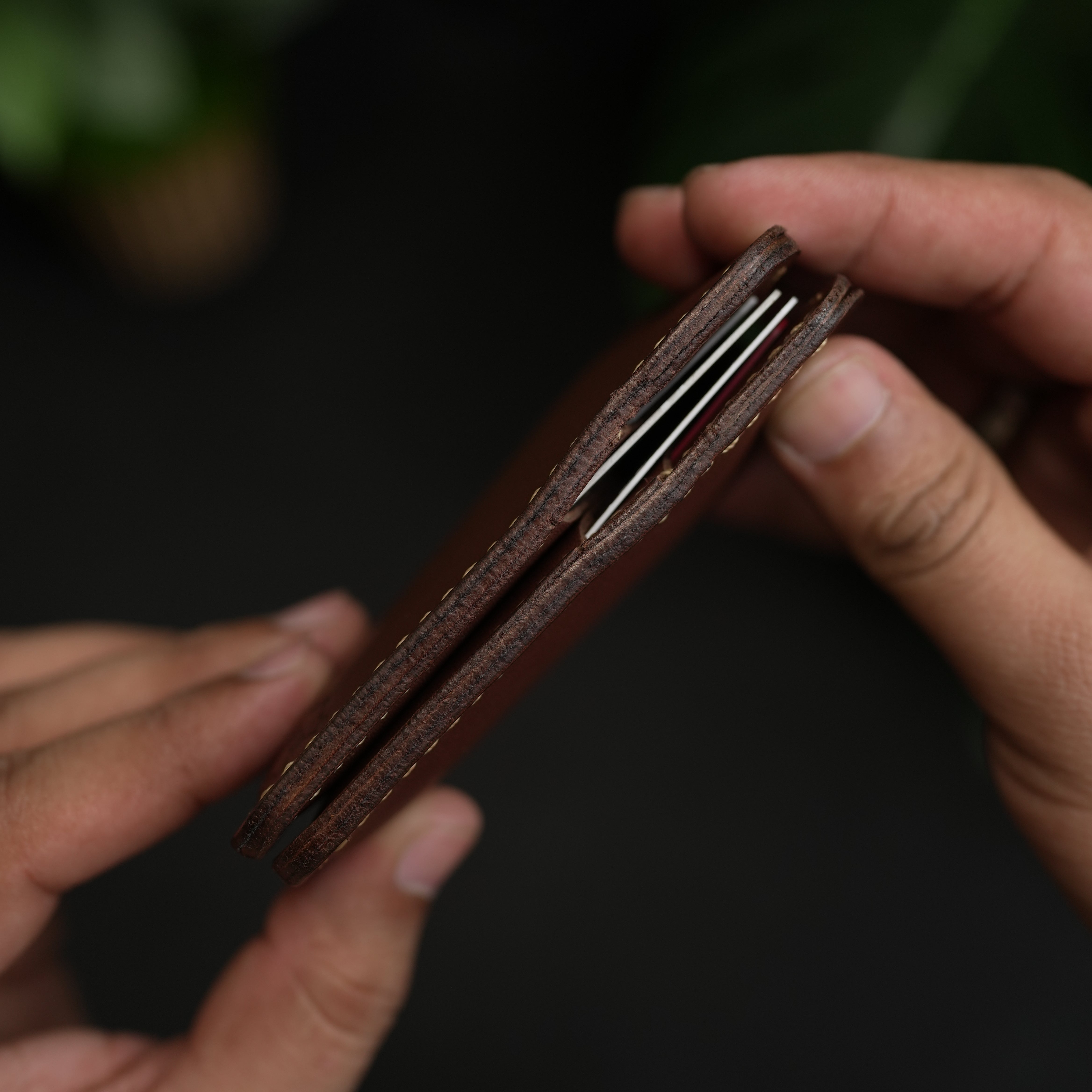 No. 86 vertical bifold wallet brown vegtan leather