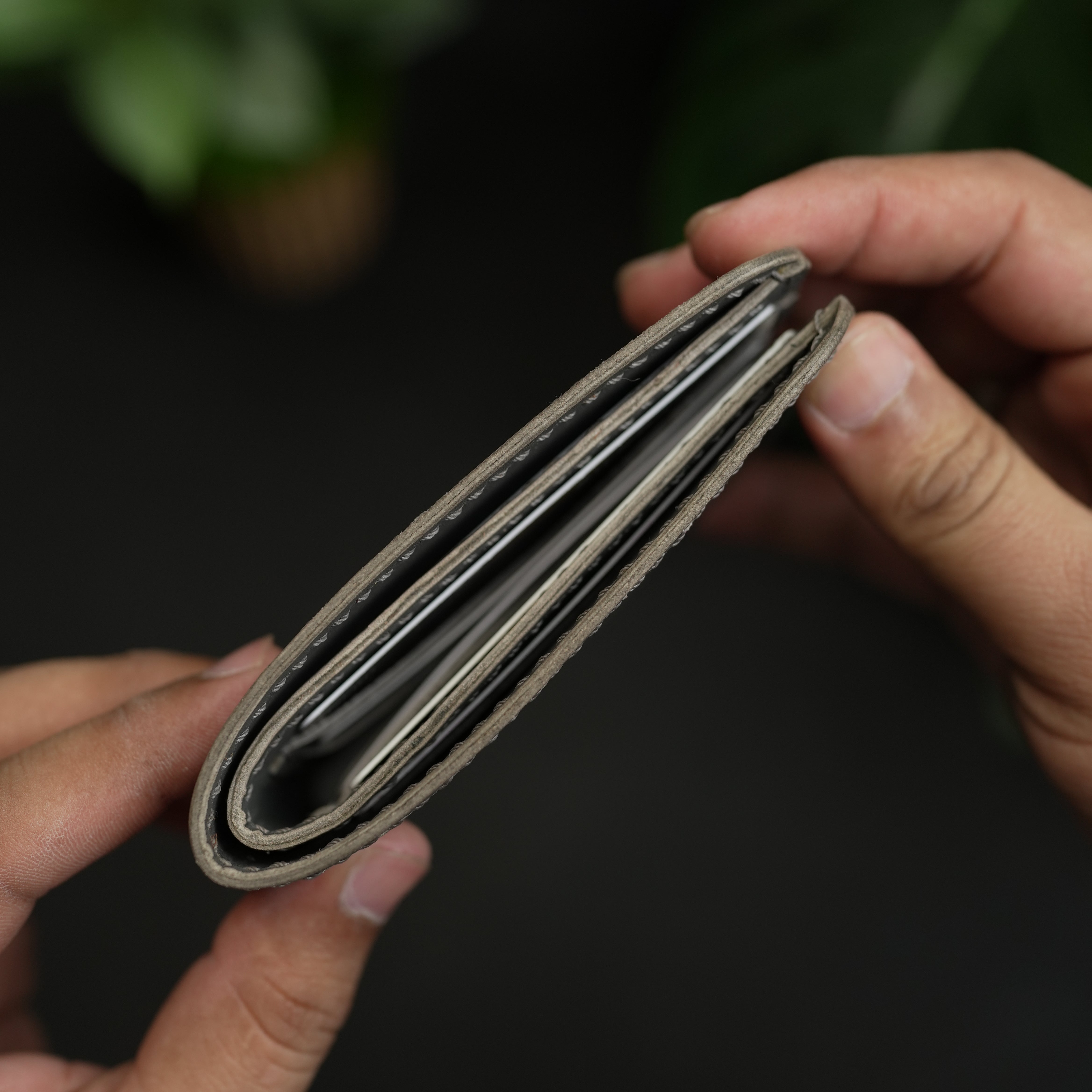 No. 81 full stitched bifold Leather Wallet Gray color