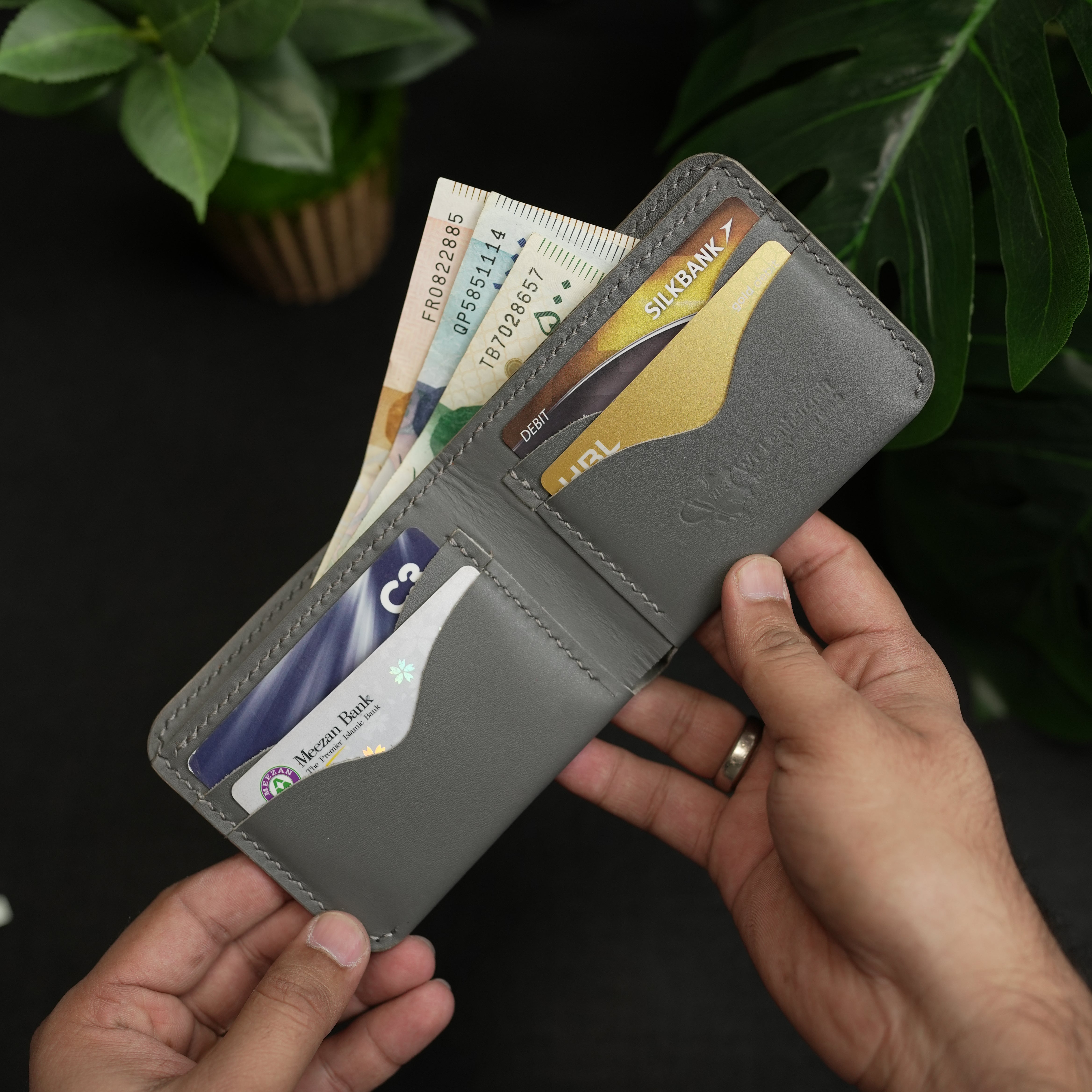 No. 81 full stitched bifold Leather Wallet Gray color