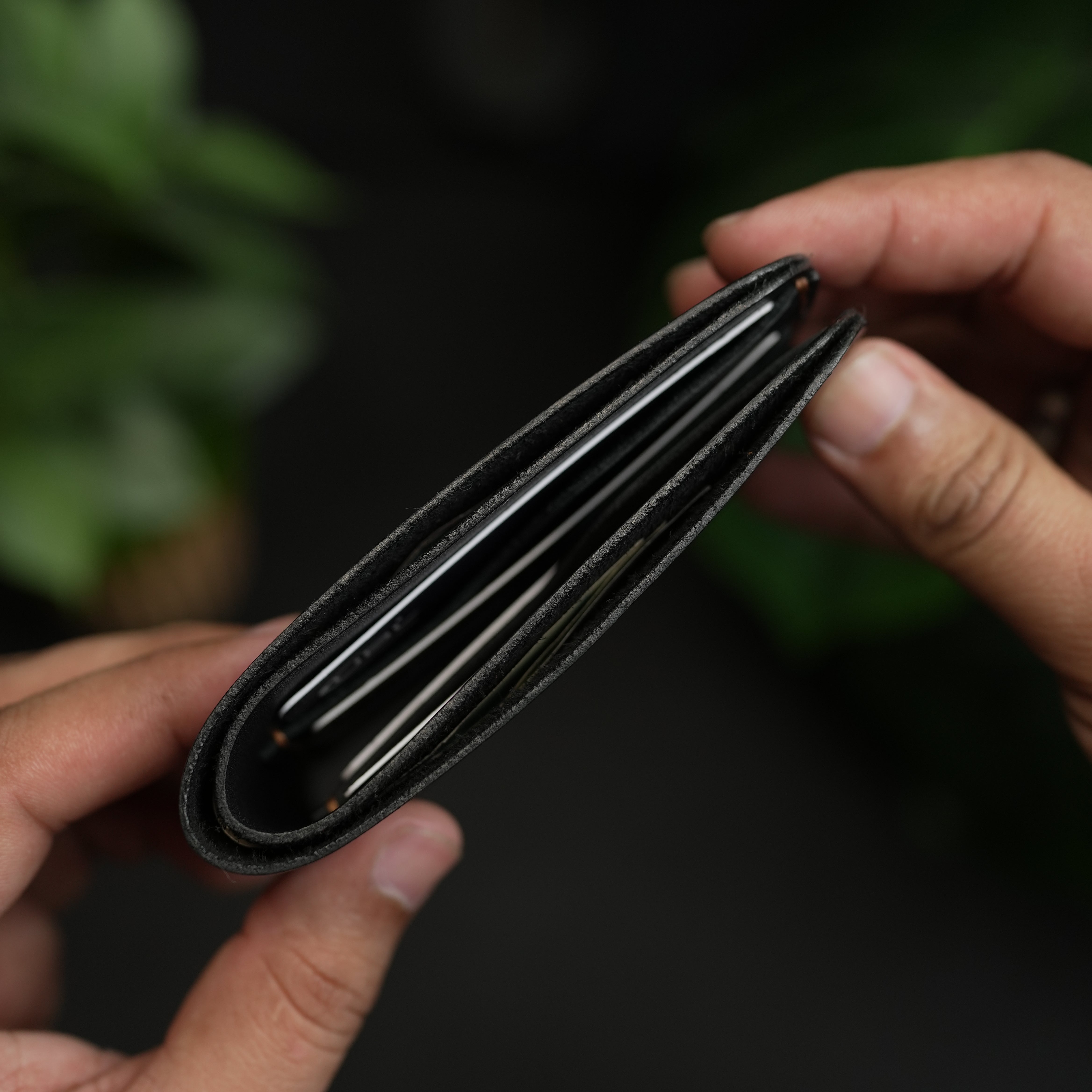 No.55 Bifold Leather Wallet Black color