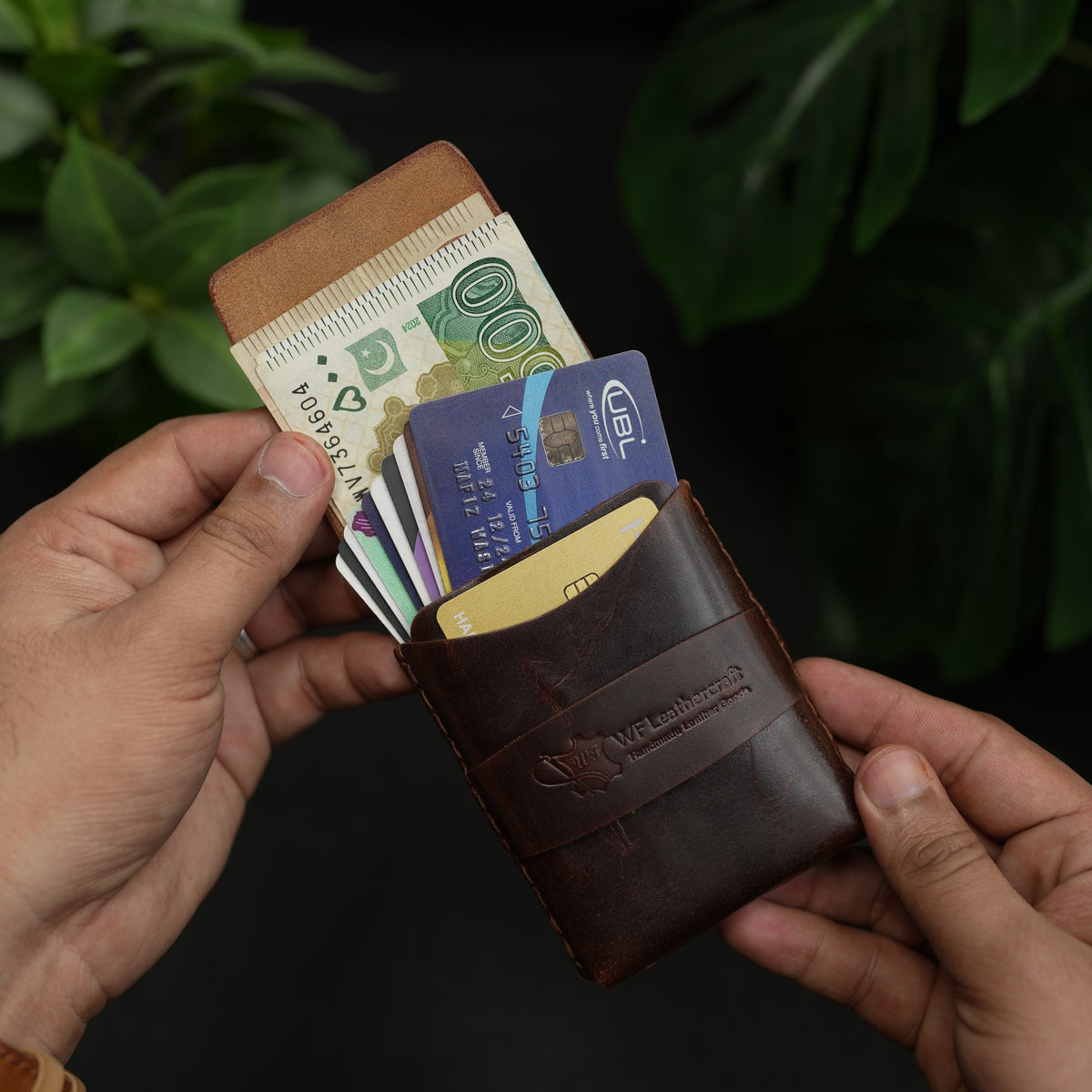 Smart Leather Card Wallet for Men – Handmade Full-Grain Cowhide | WF ...