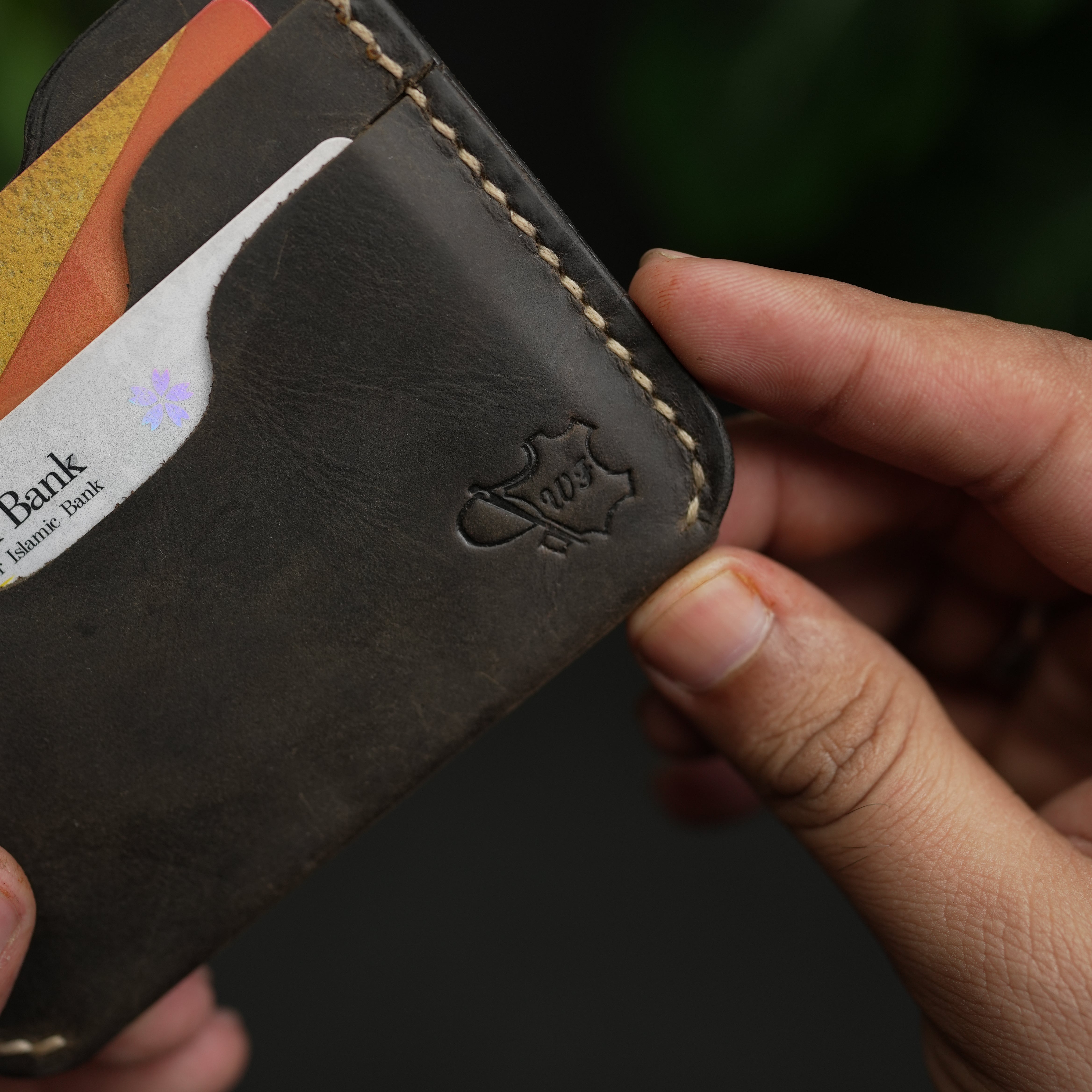 No. 113 Horizental Leather Cardholder
