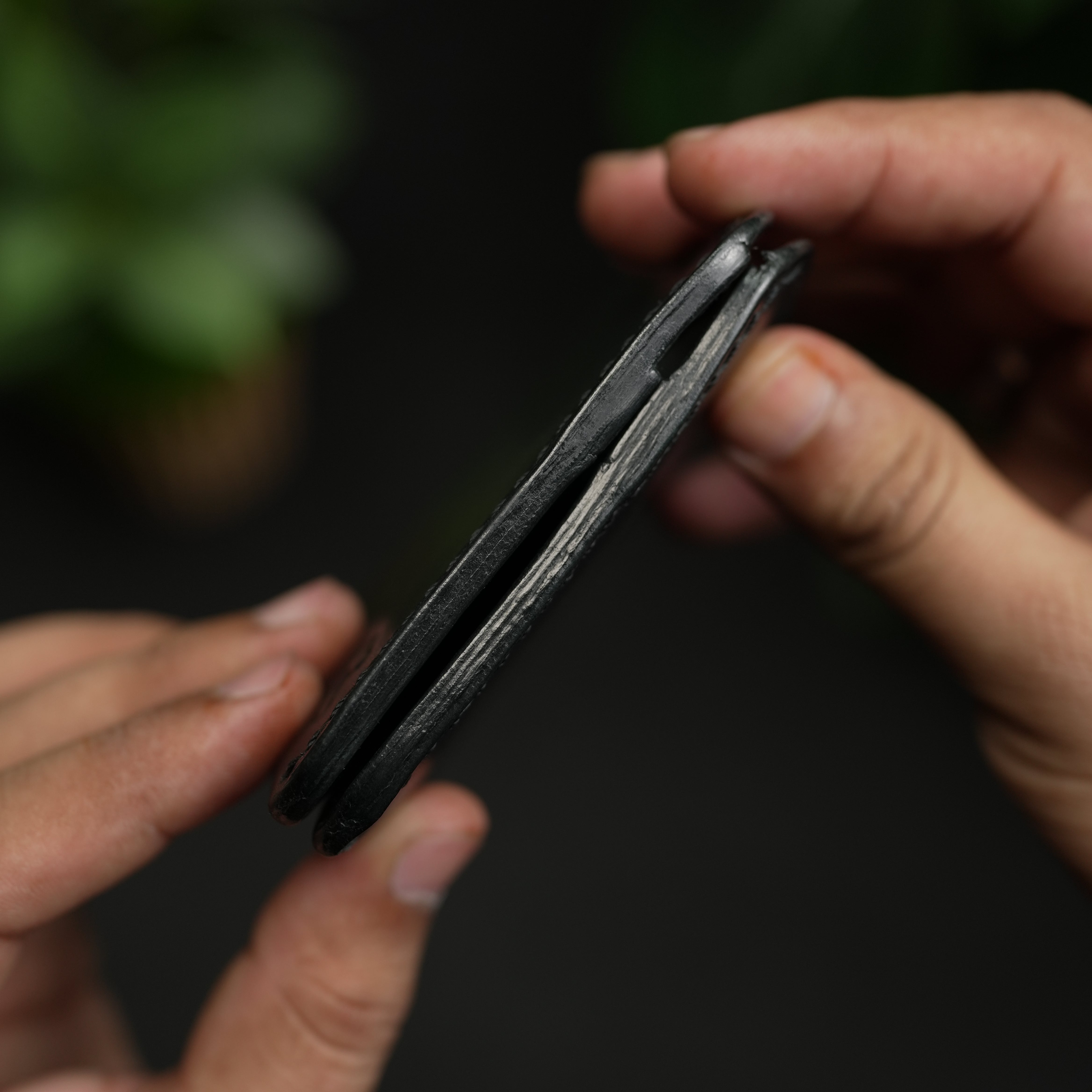 NO.81 Classic Bifold Luxury Leather Wallet – Black