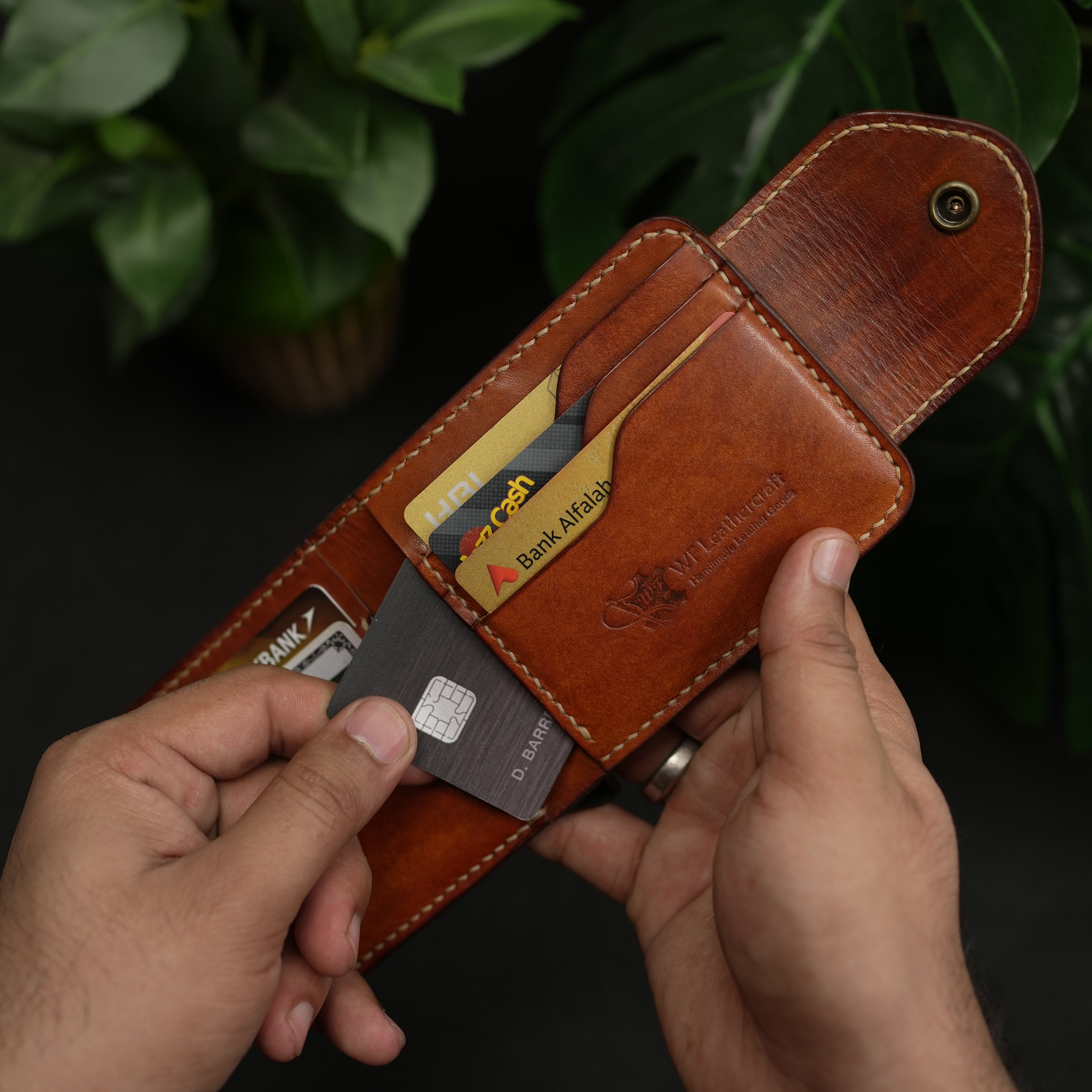 No.55 Pro Classic Hand dye wallet Fiebing’s Leather Dye