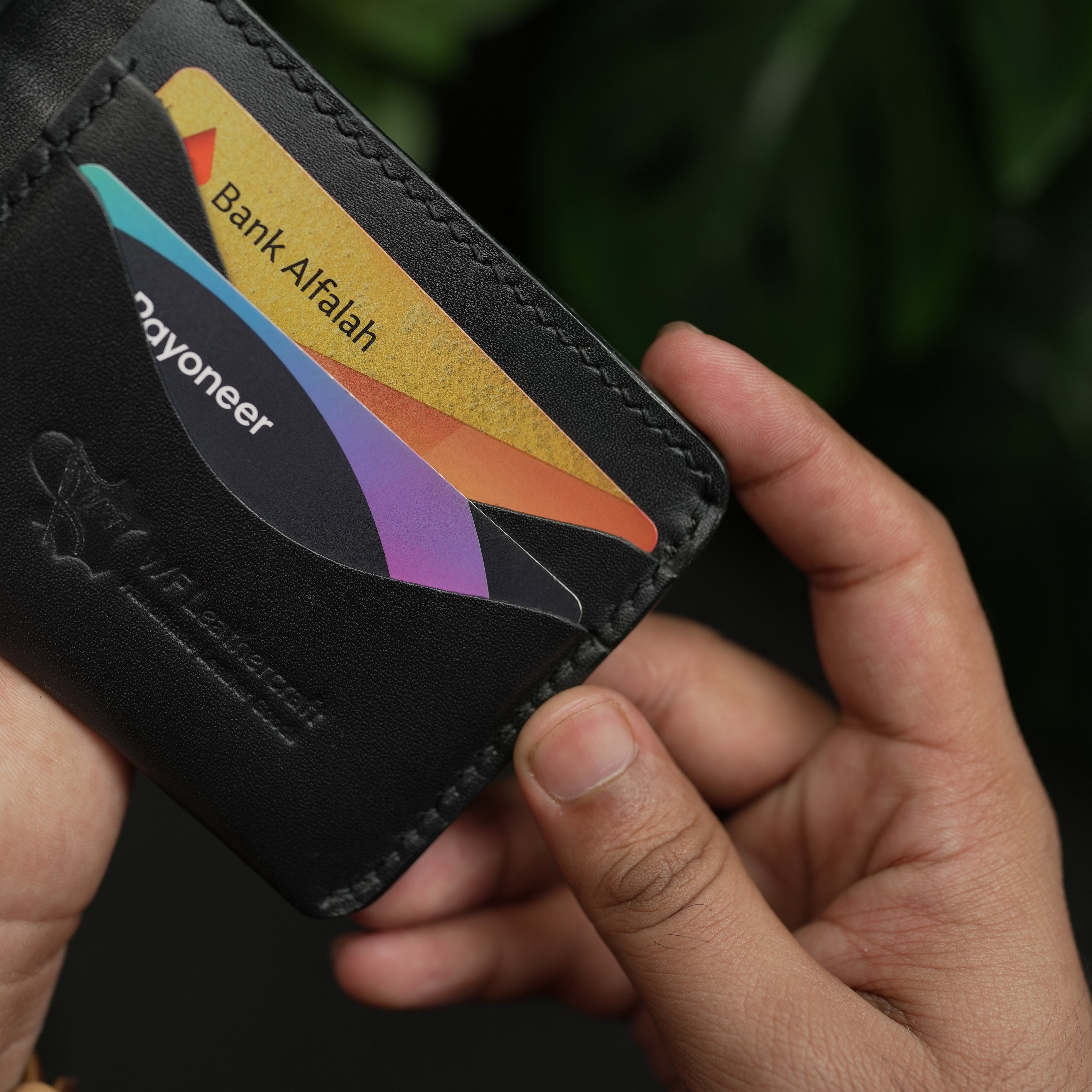 No.81 classic Bifold luxury Leather Wallet (Ocean Black)