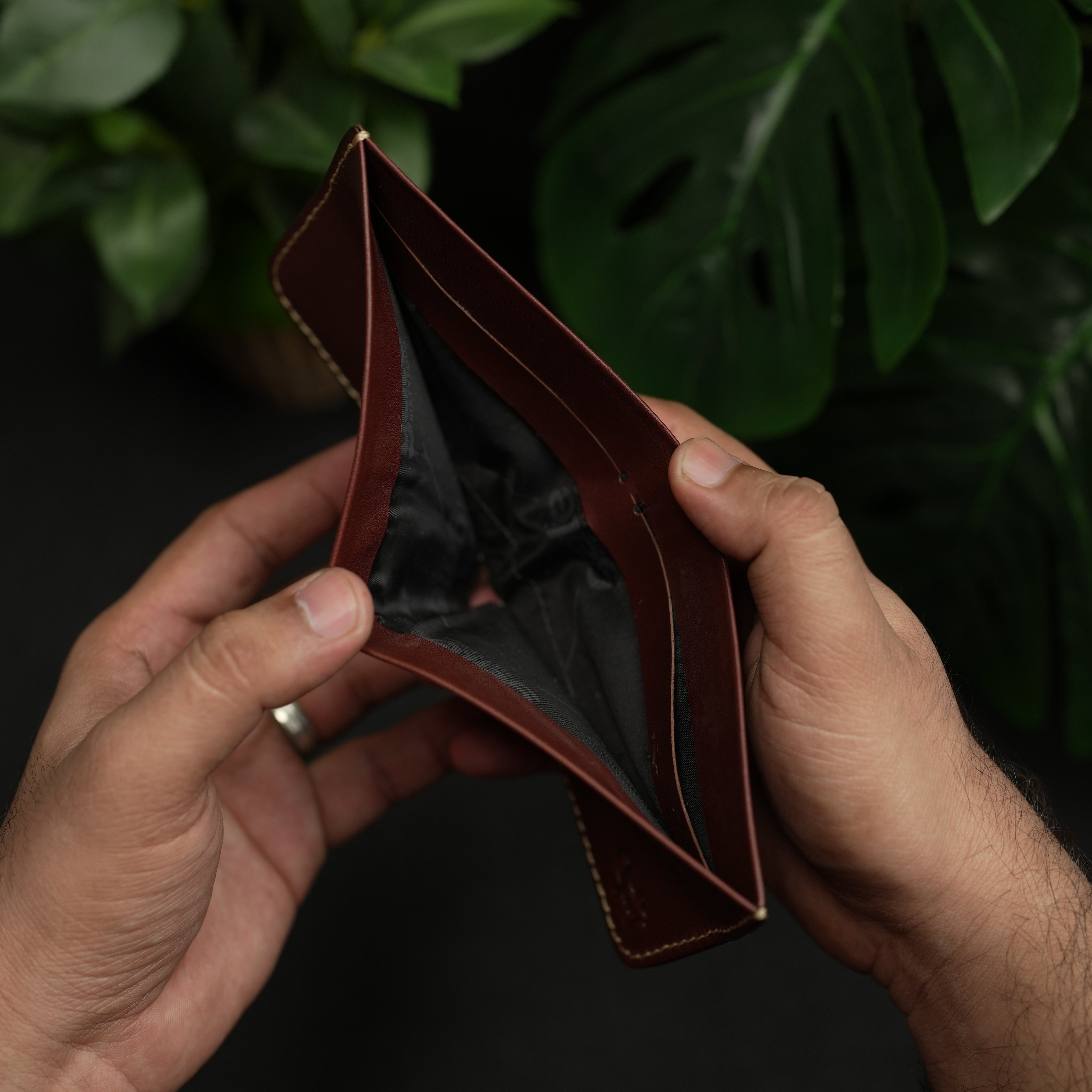 No. 89 Bifold leather wallet (Buck brown)