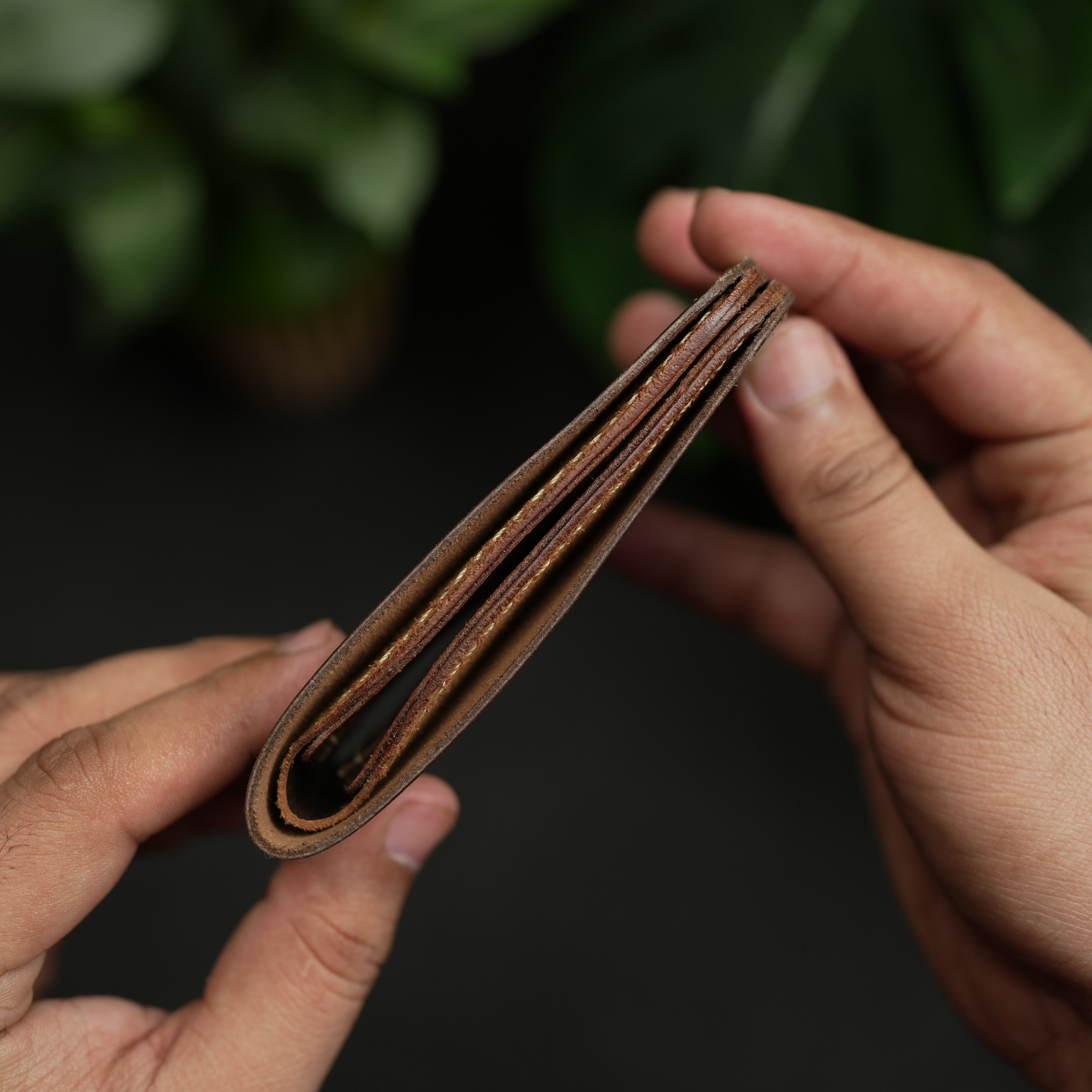 No.55-V2 Classic Bifold Wallet Dark Olive color