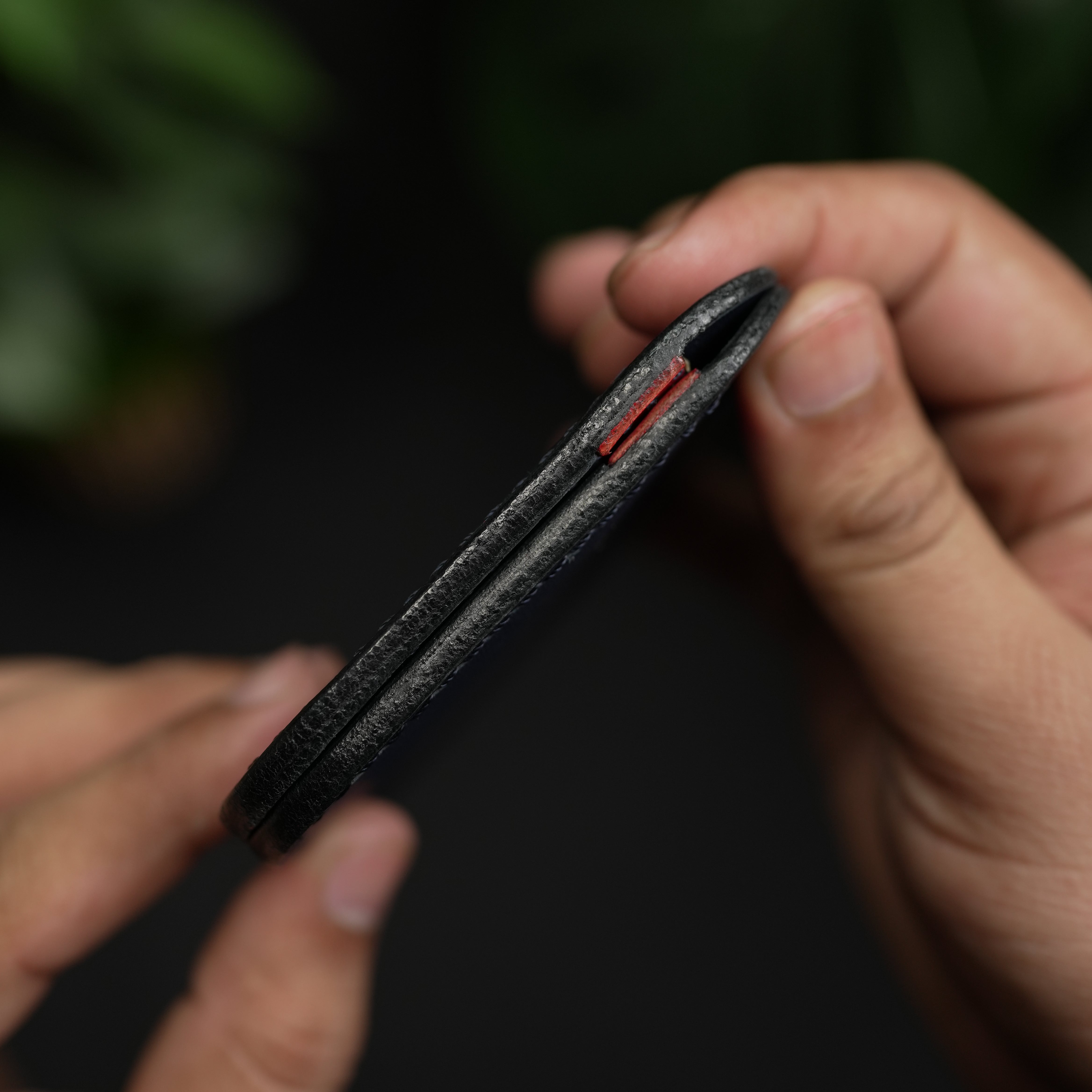 No.80 Bifold Leather Wallet (Navy Elegance & Red)