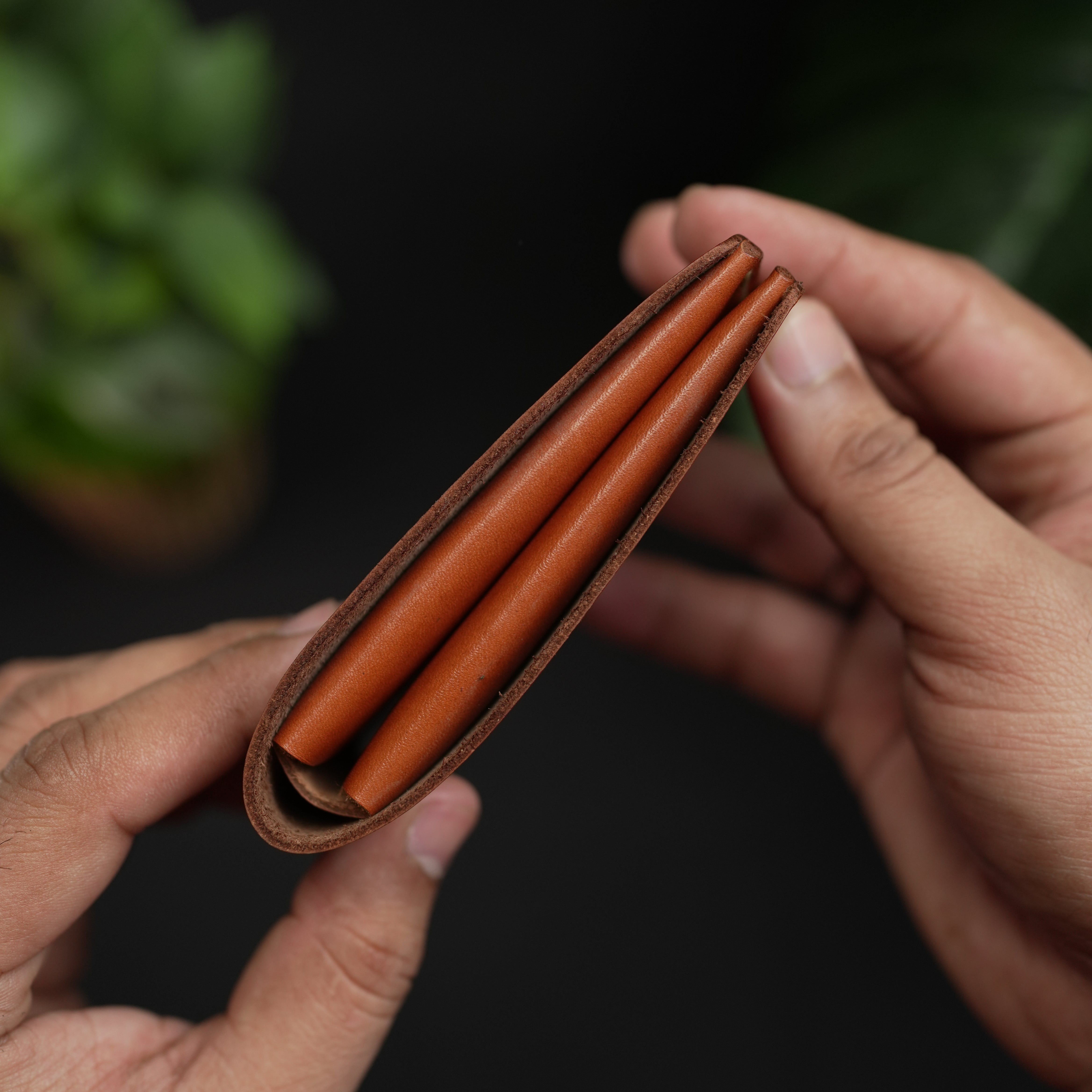 رقم 98 محفظة جلدية قابلة للطي (لون بني بريطاني) 