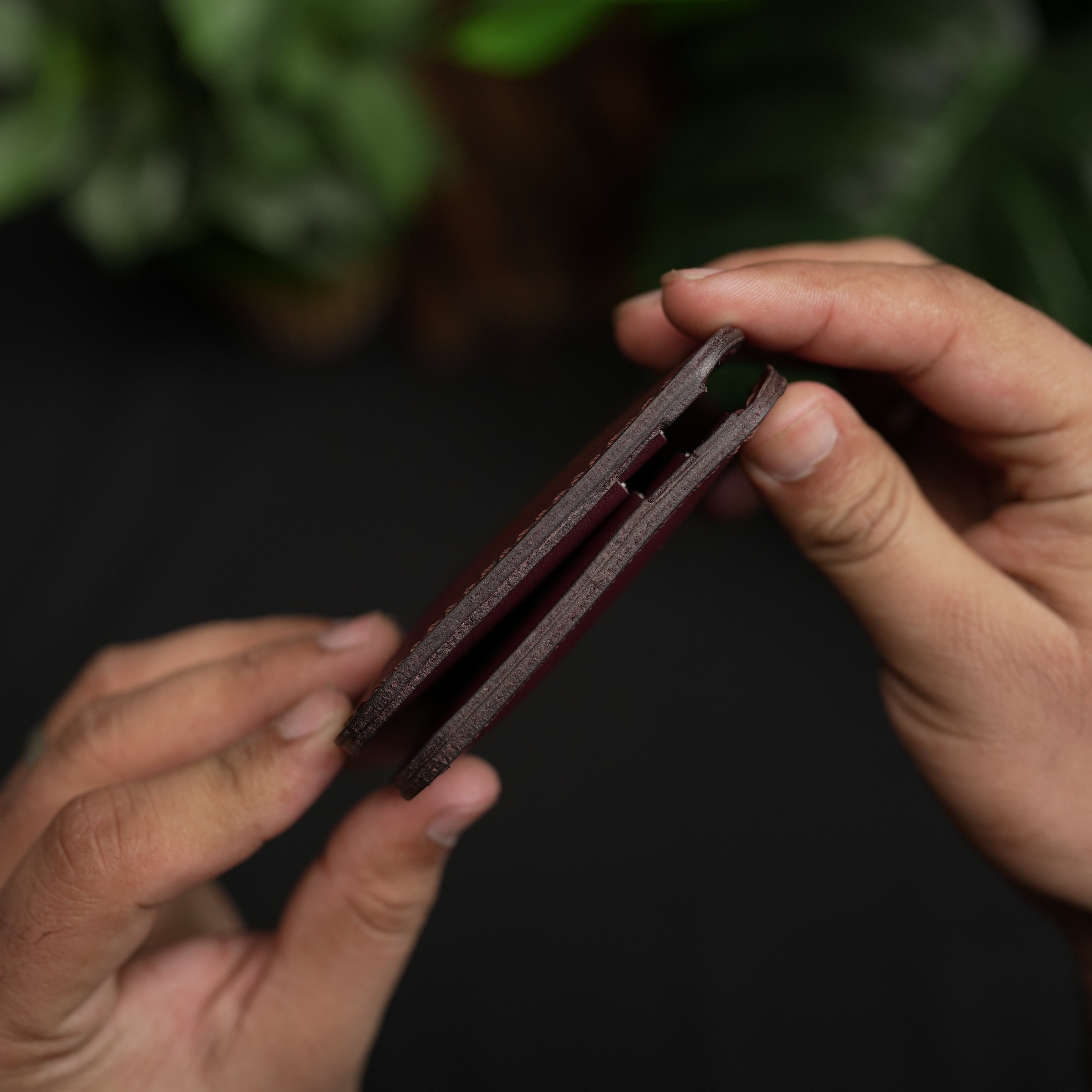 No.55 pro classic bifold Leatherwallet Vegtan (Burgundy color)