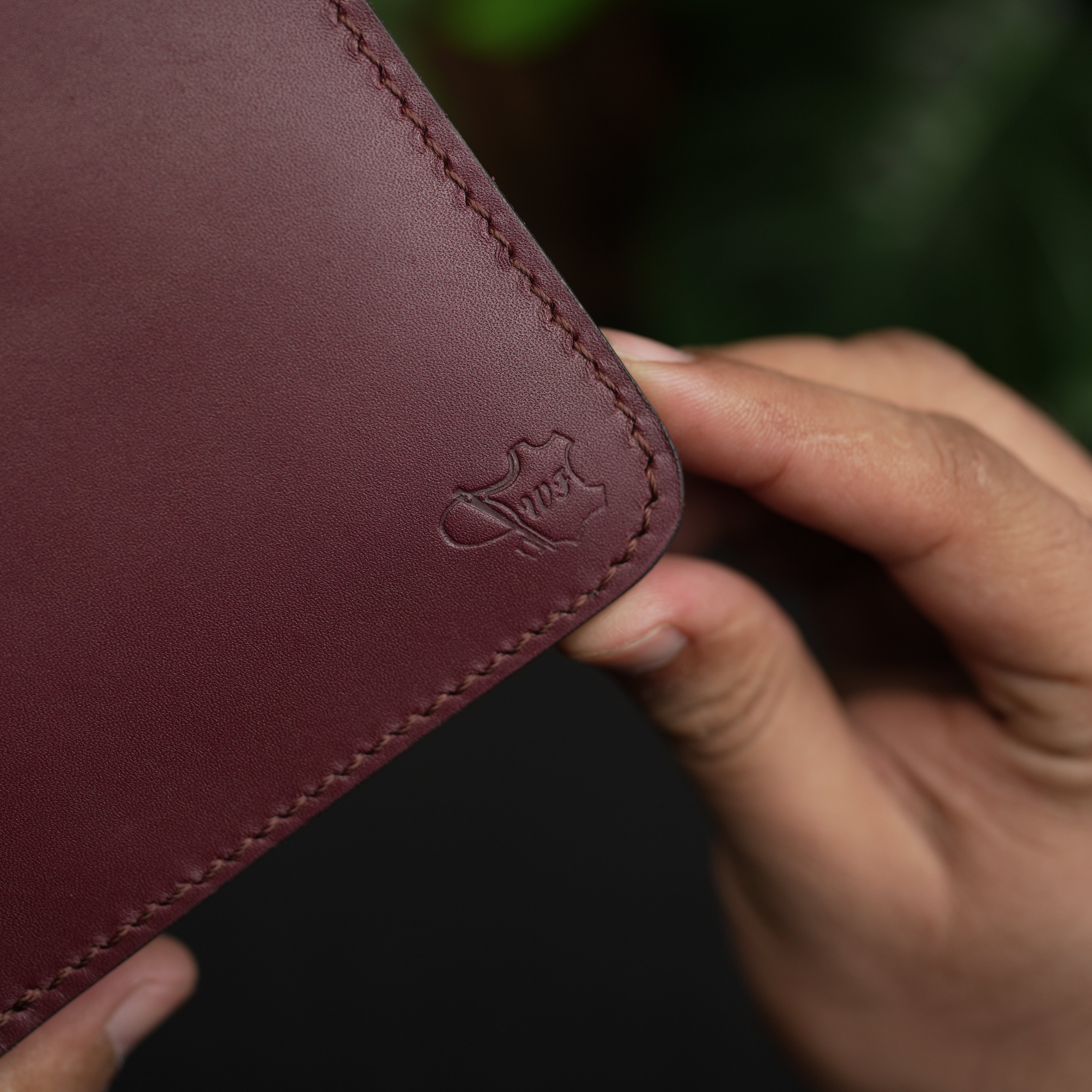No.55 pro classic bifold Leatherwallet Vegtan (Burgundy color)