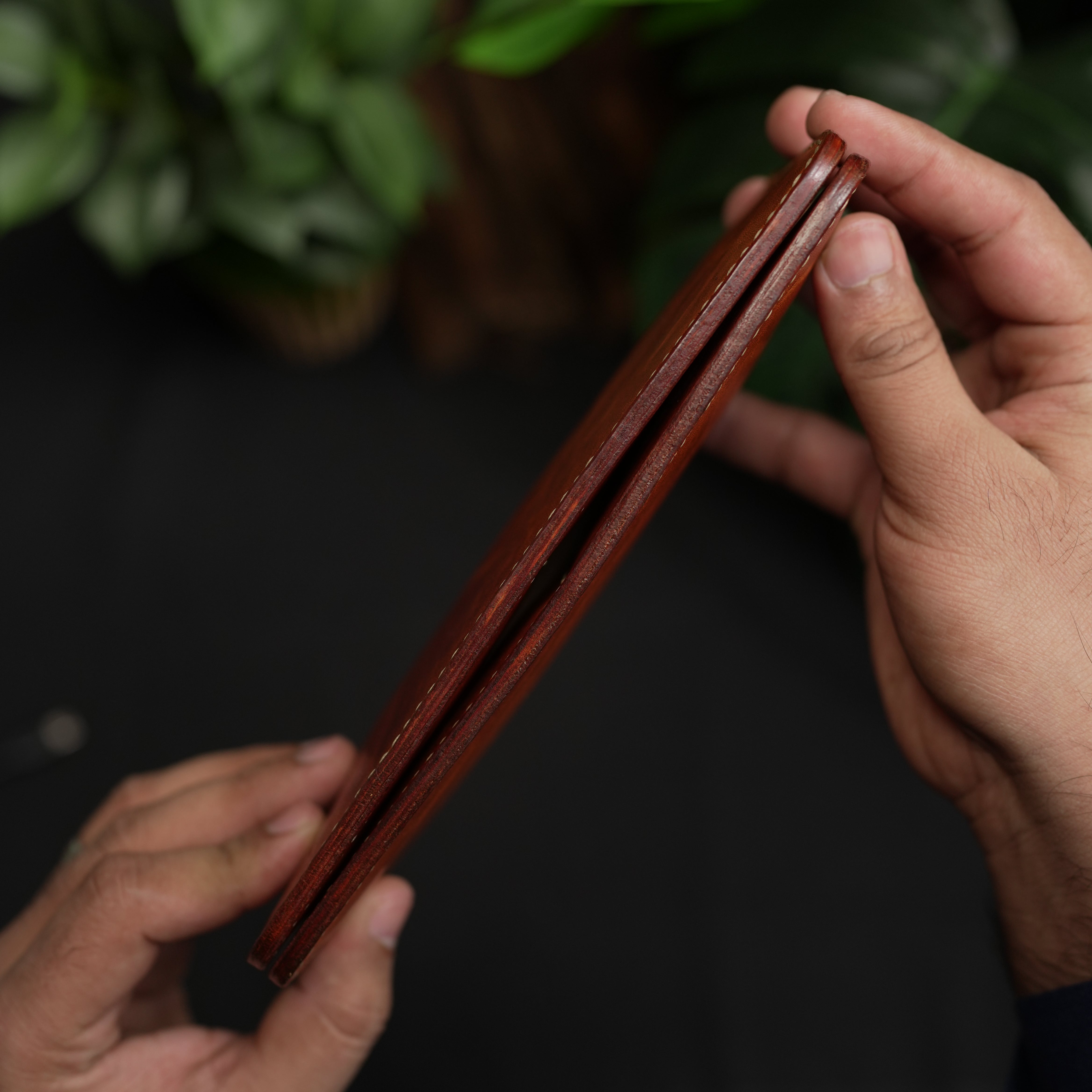 No. 72 Long Bifold Leather Wallet With Hand Dye Vintage Tan Color