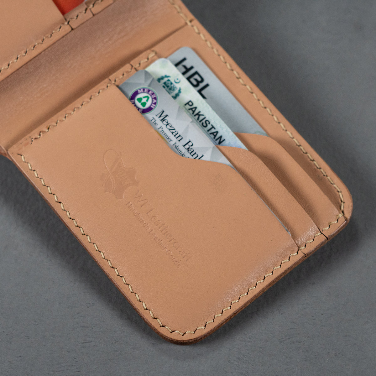 leather wallets in Pakistan