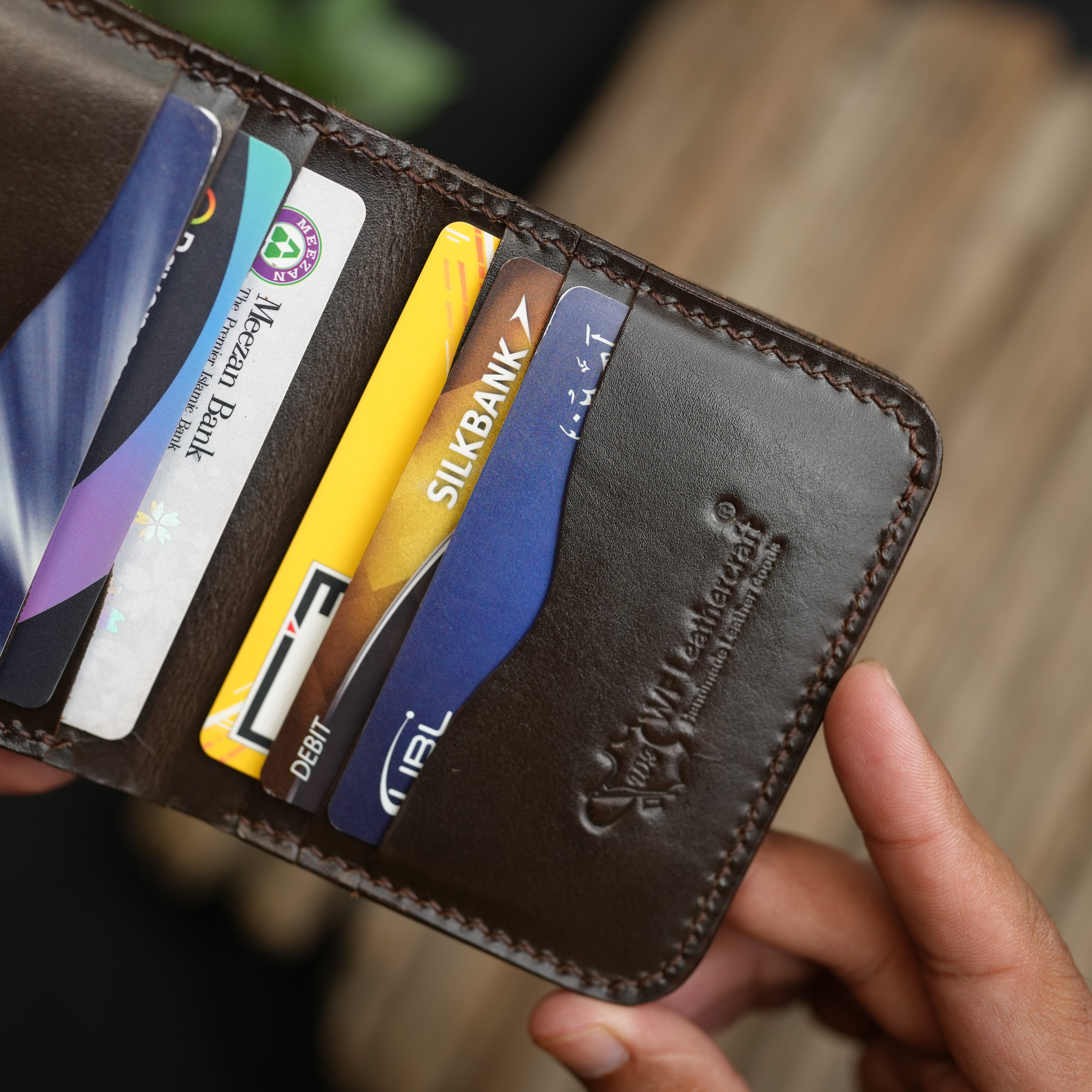 No.88 Vertical Bifold Wallet Chocolate Brown Color