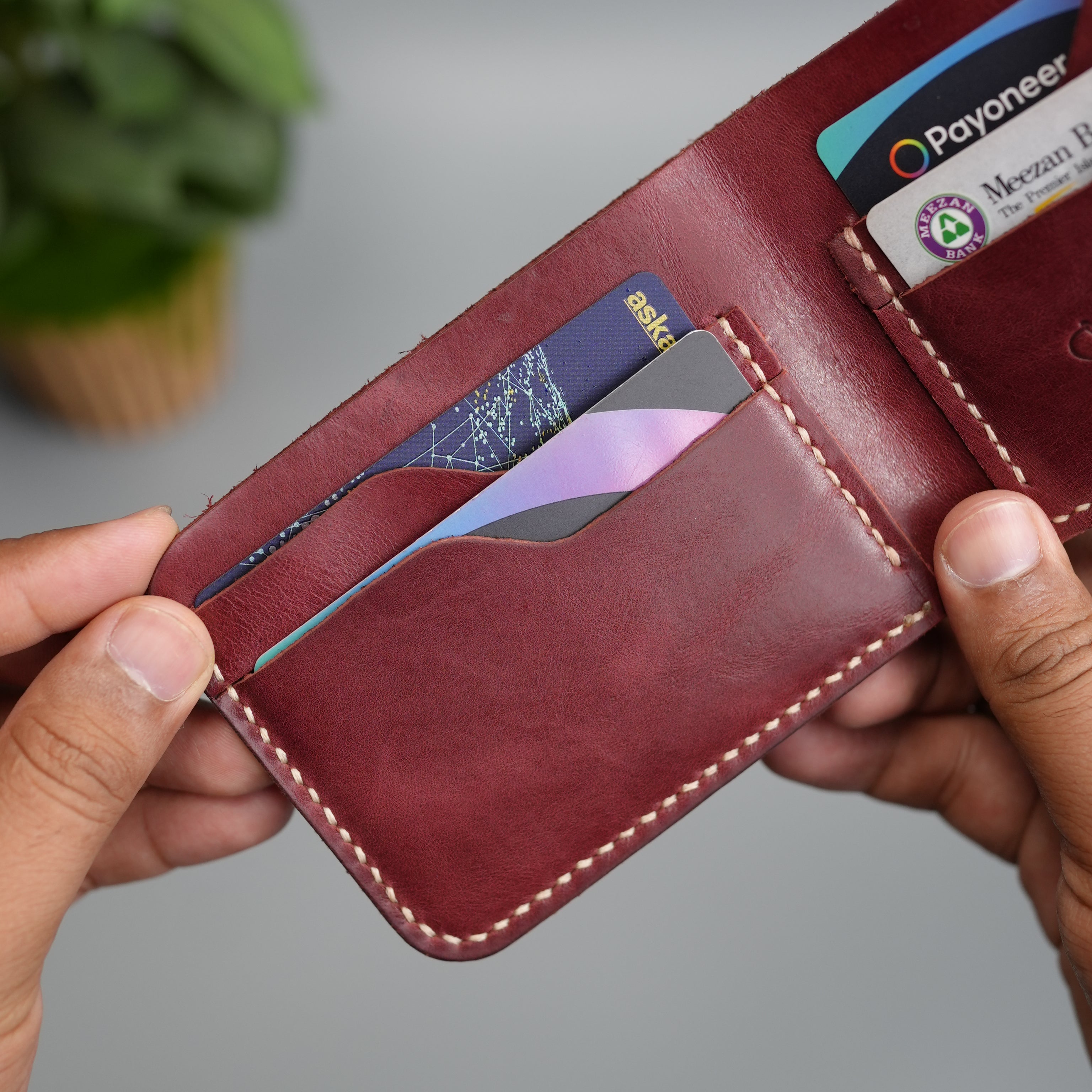 No.55 Bilfold Leather wallet Burgandy Color